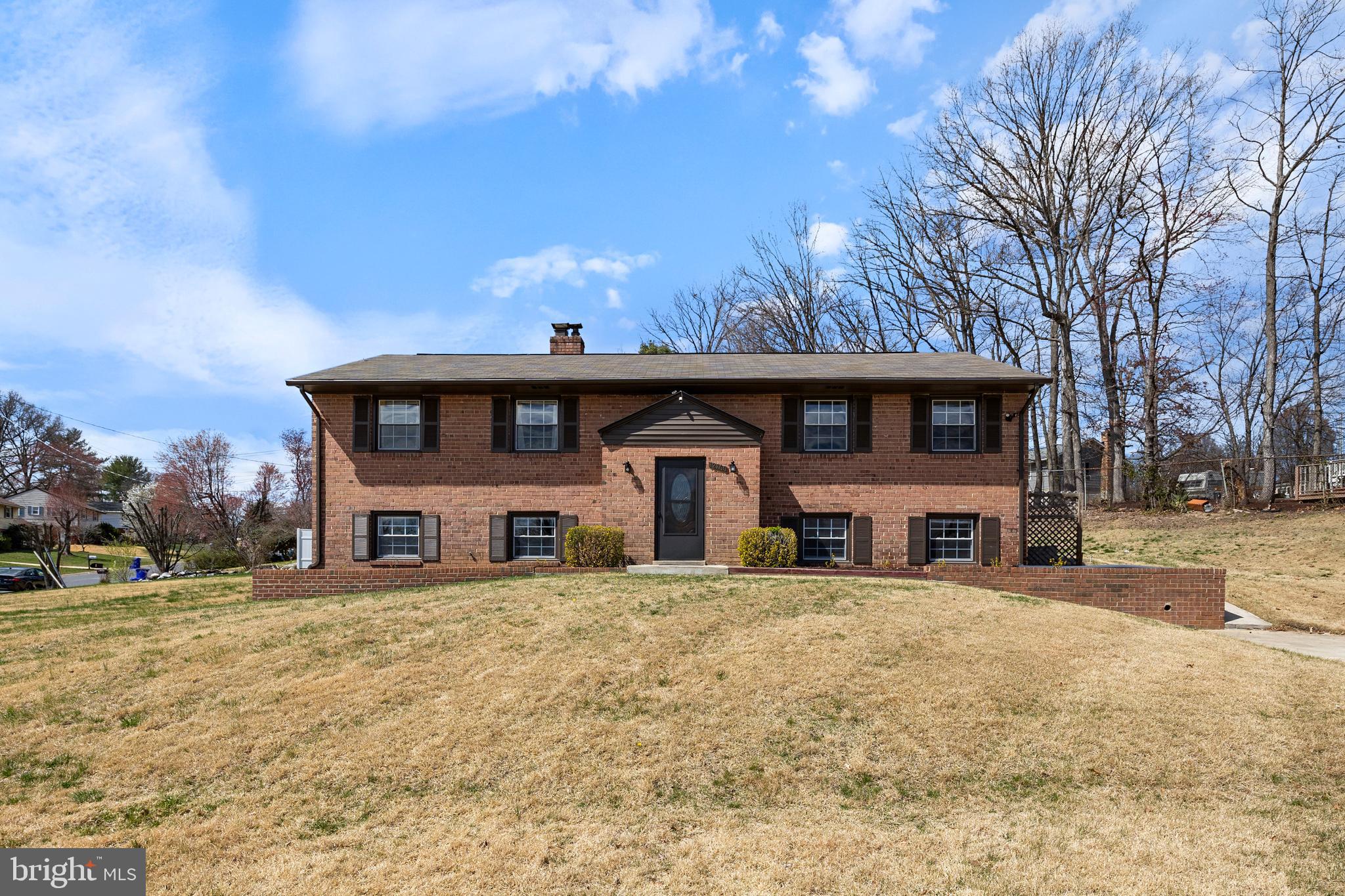 CALVERTON - Residential