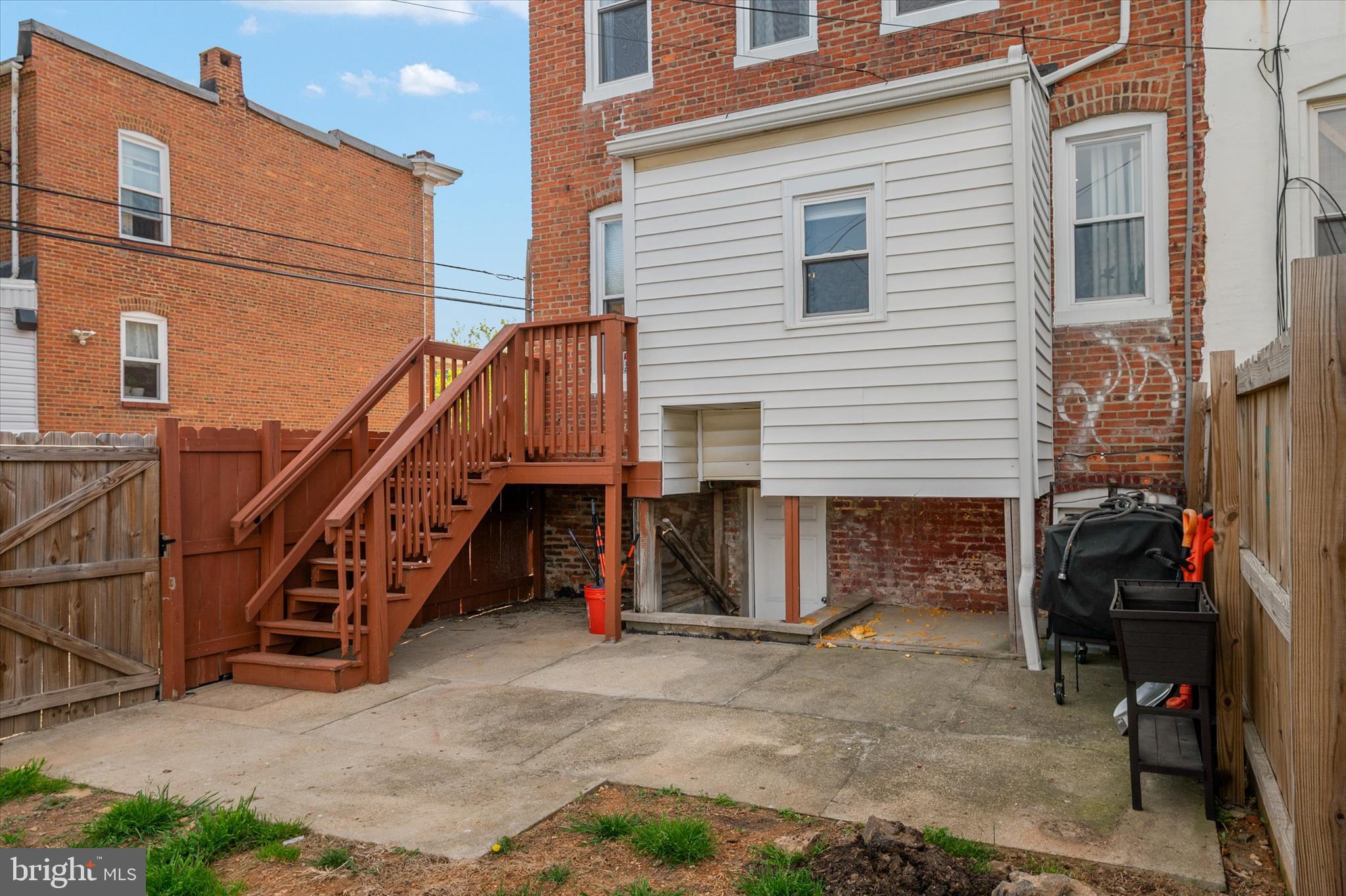 BROOKLYN - Residential