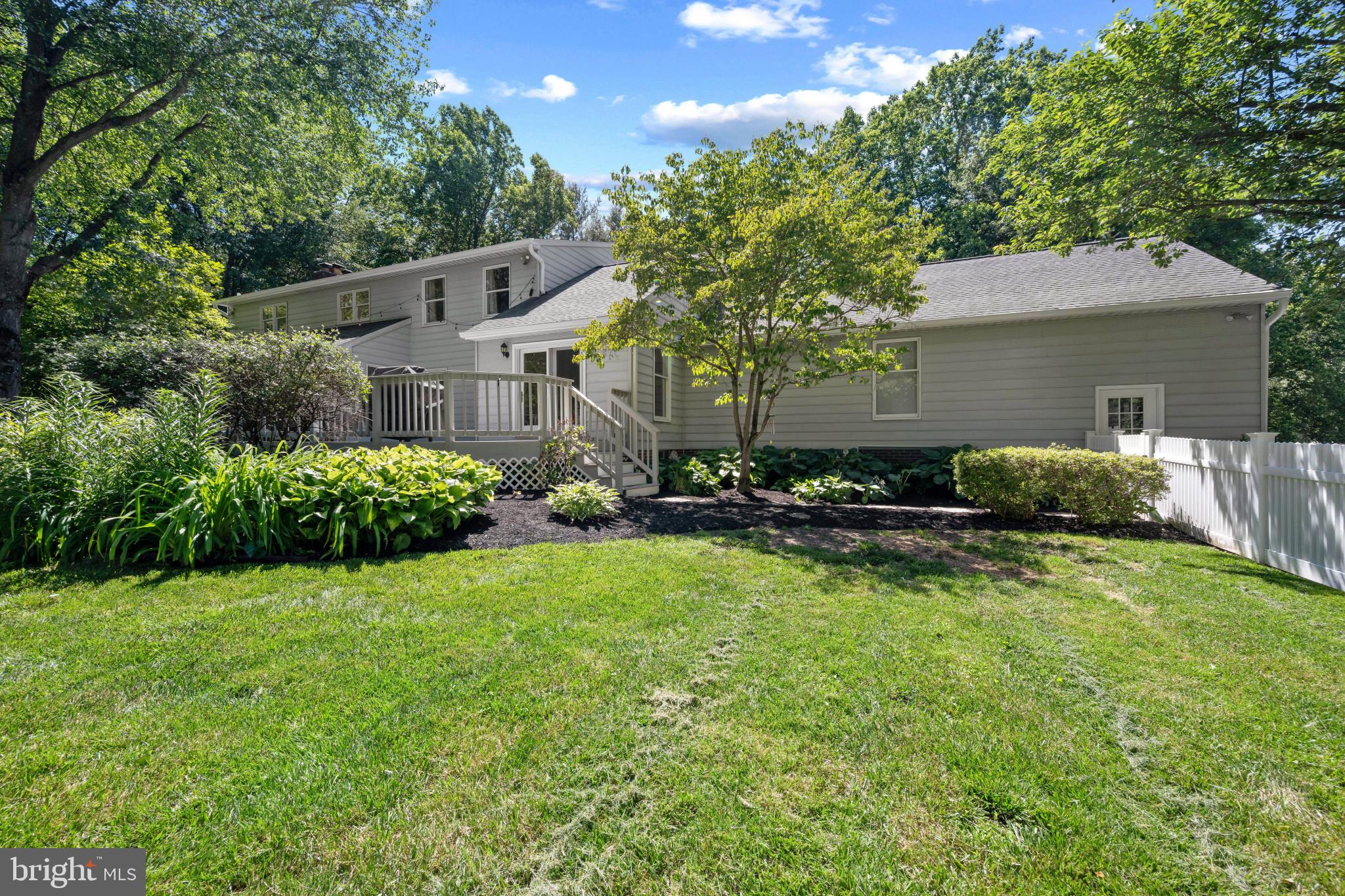 HERITAGE WOODS - Residential
