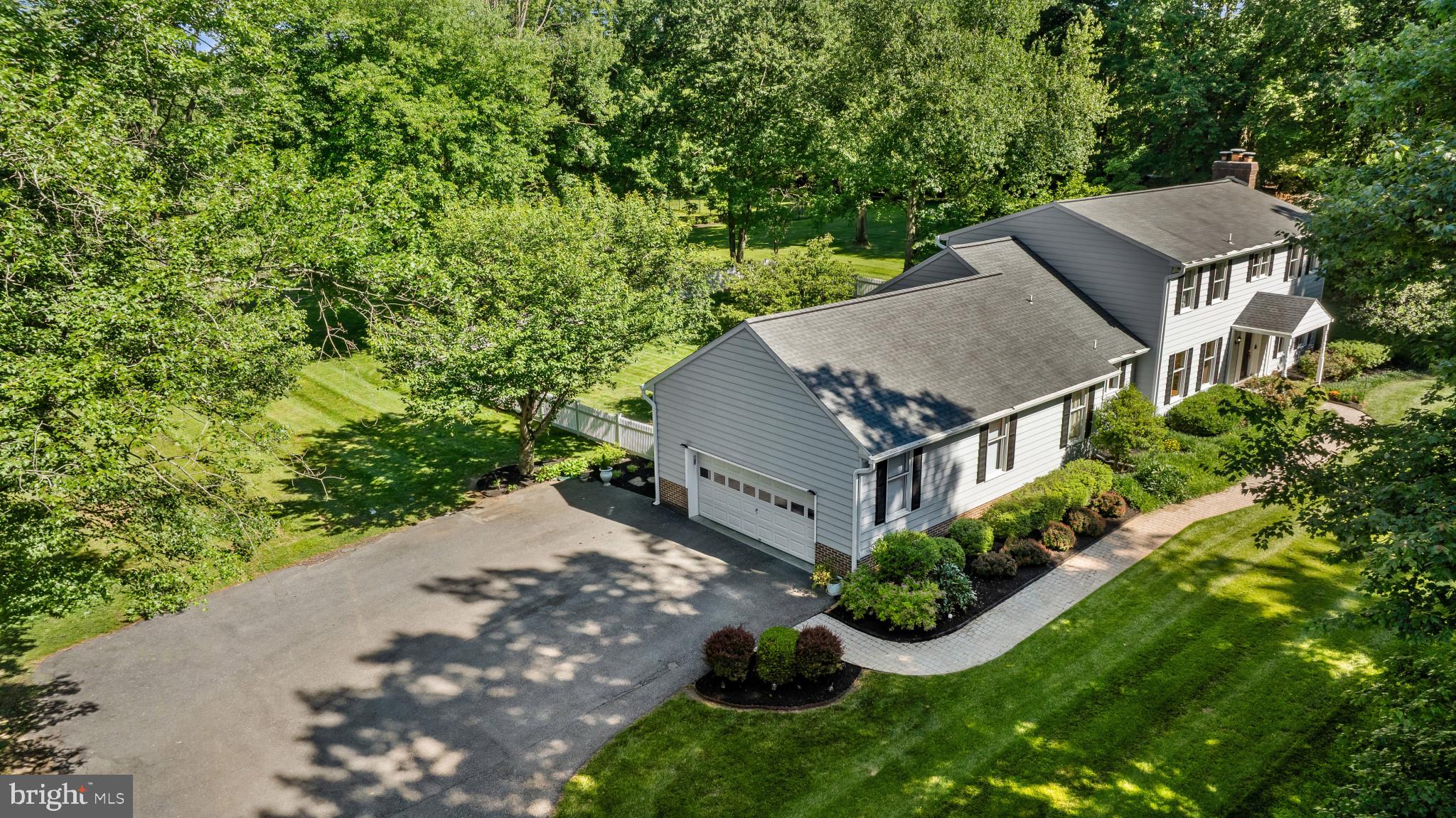 HERITAGE WOODS - Residential