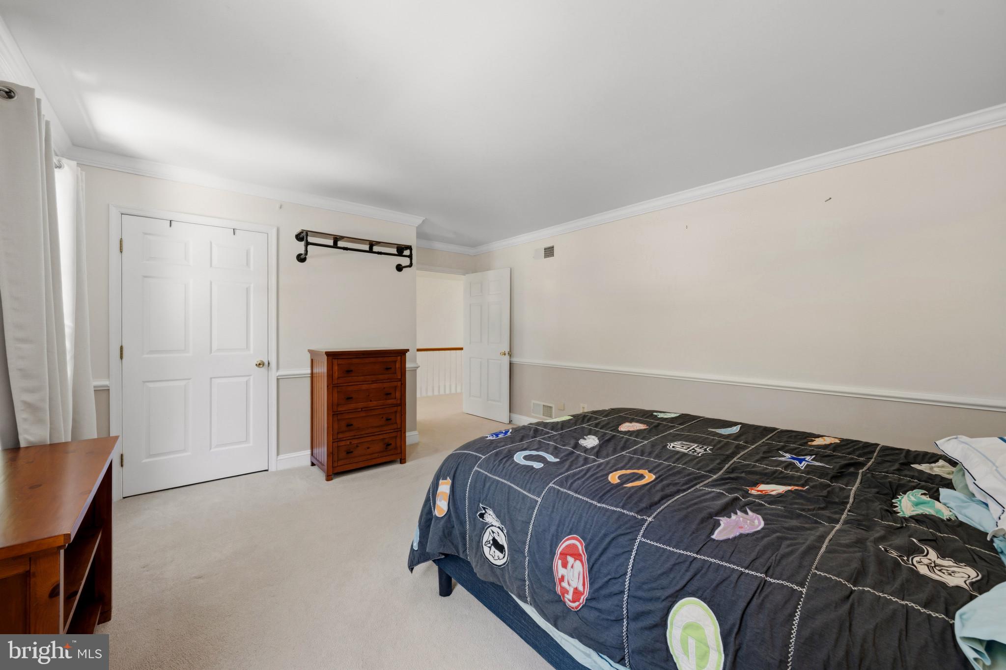 HERITAGE WOODS - Residential