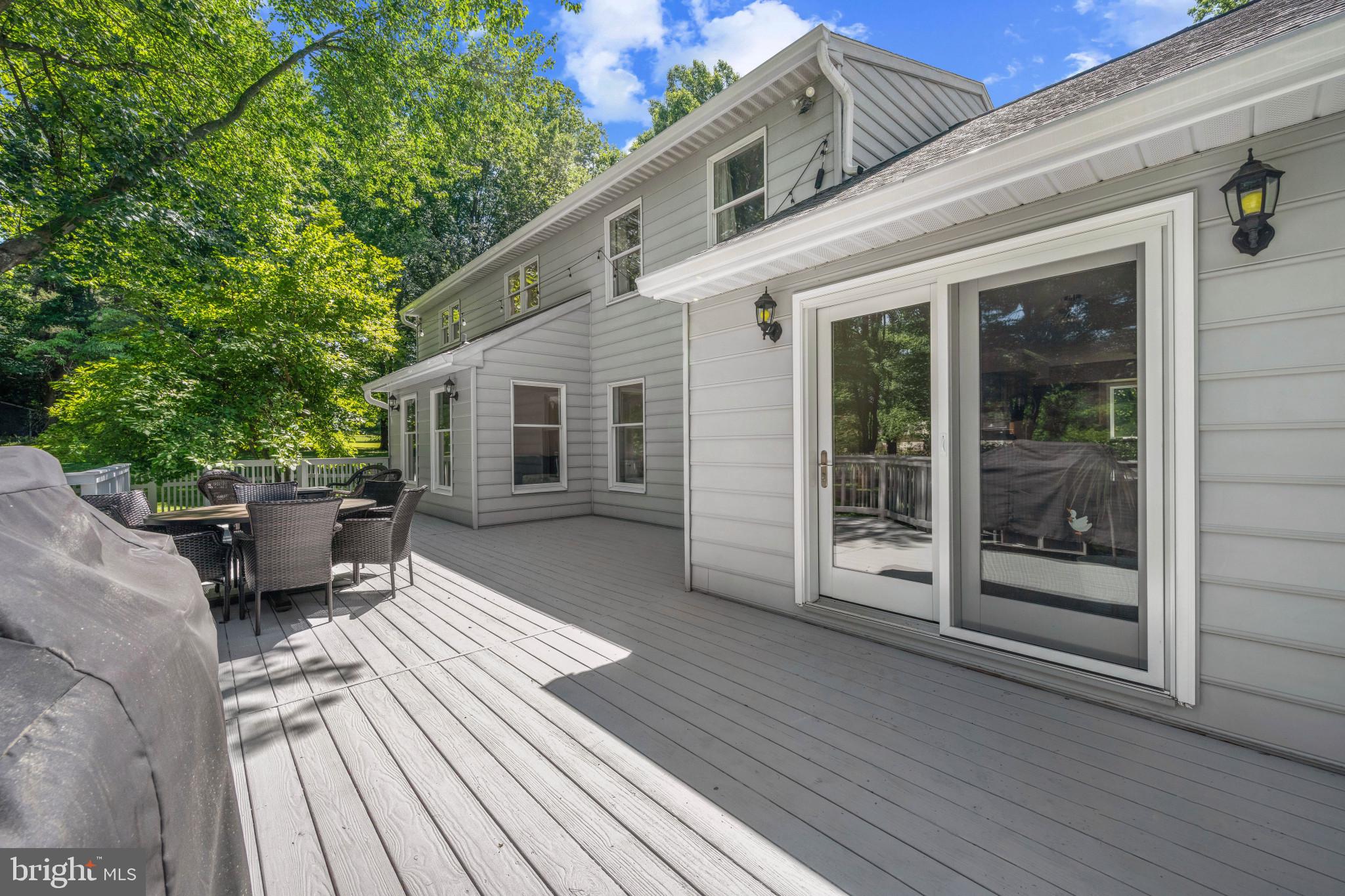 HERITAGE WOODS - Residential