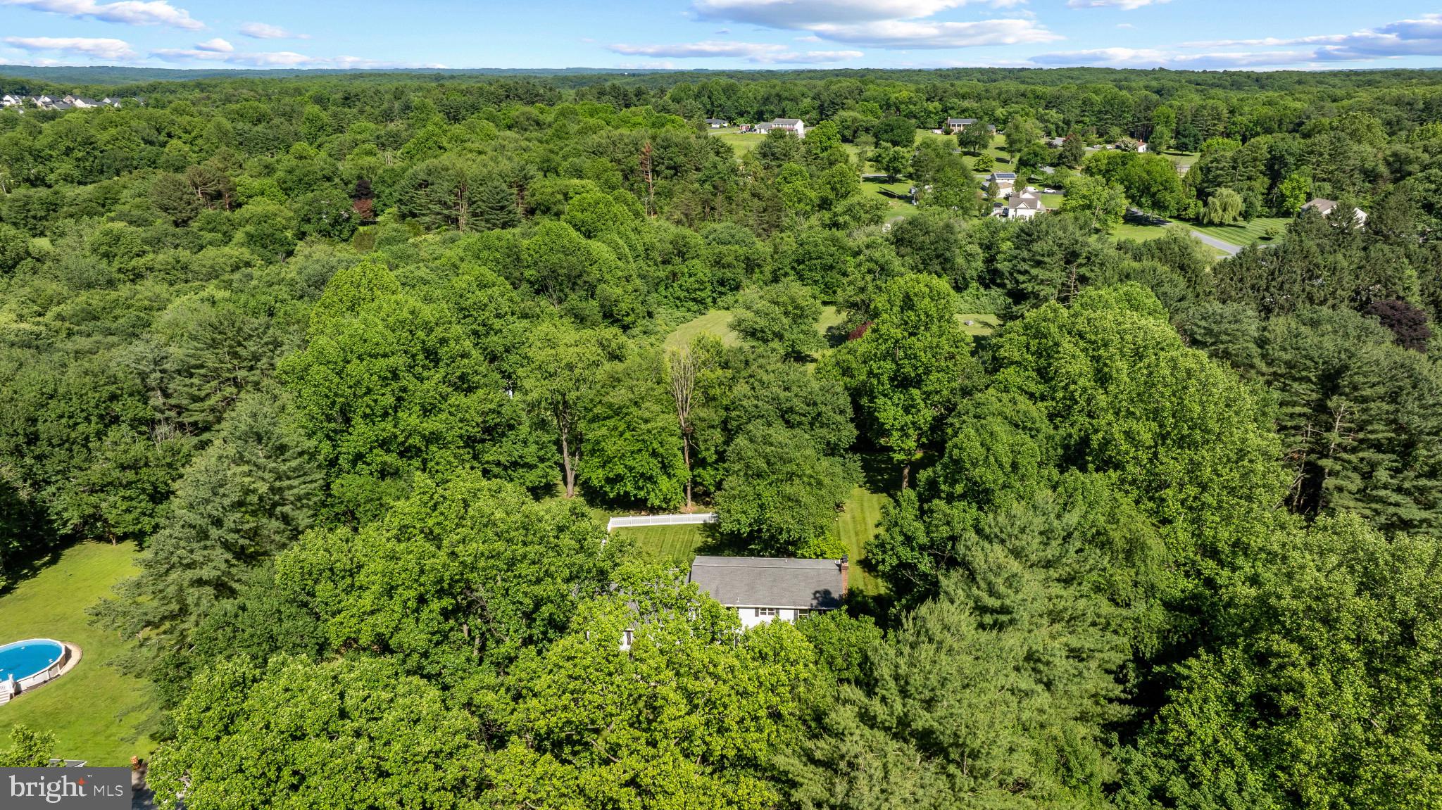 HERITAGE WOODS - Residential