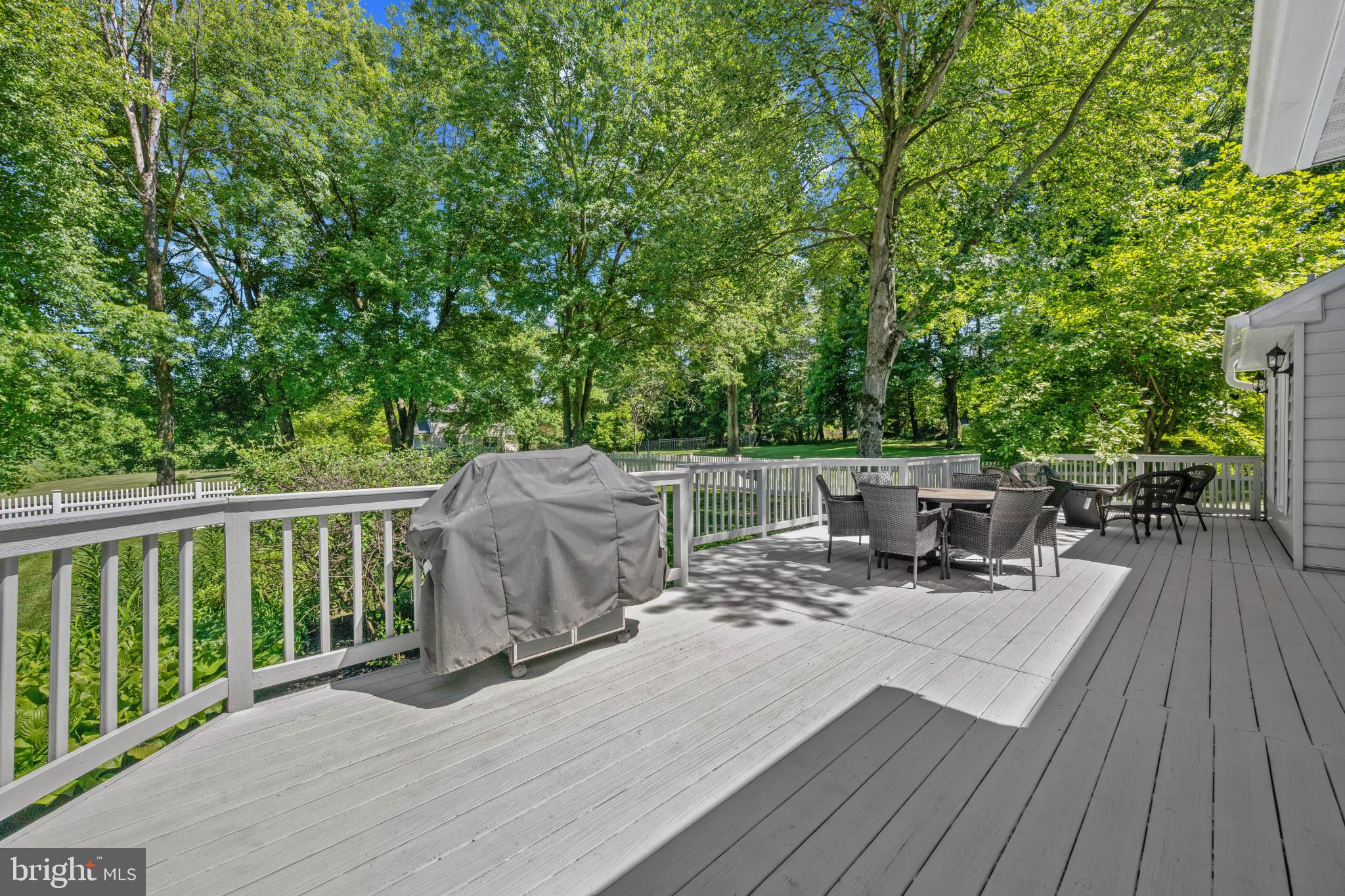 HERITAGE WOODS - Residential