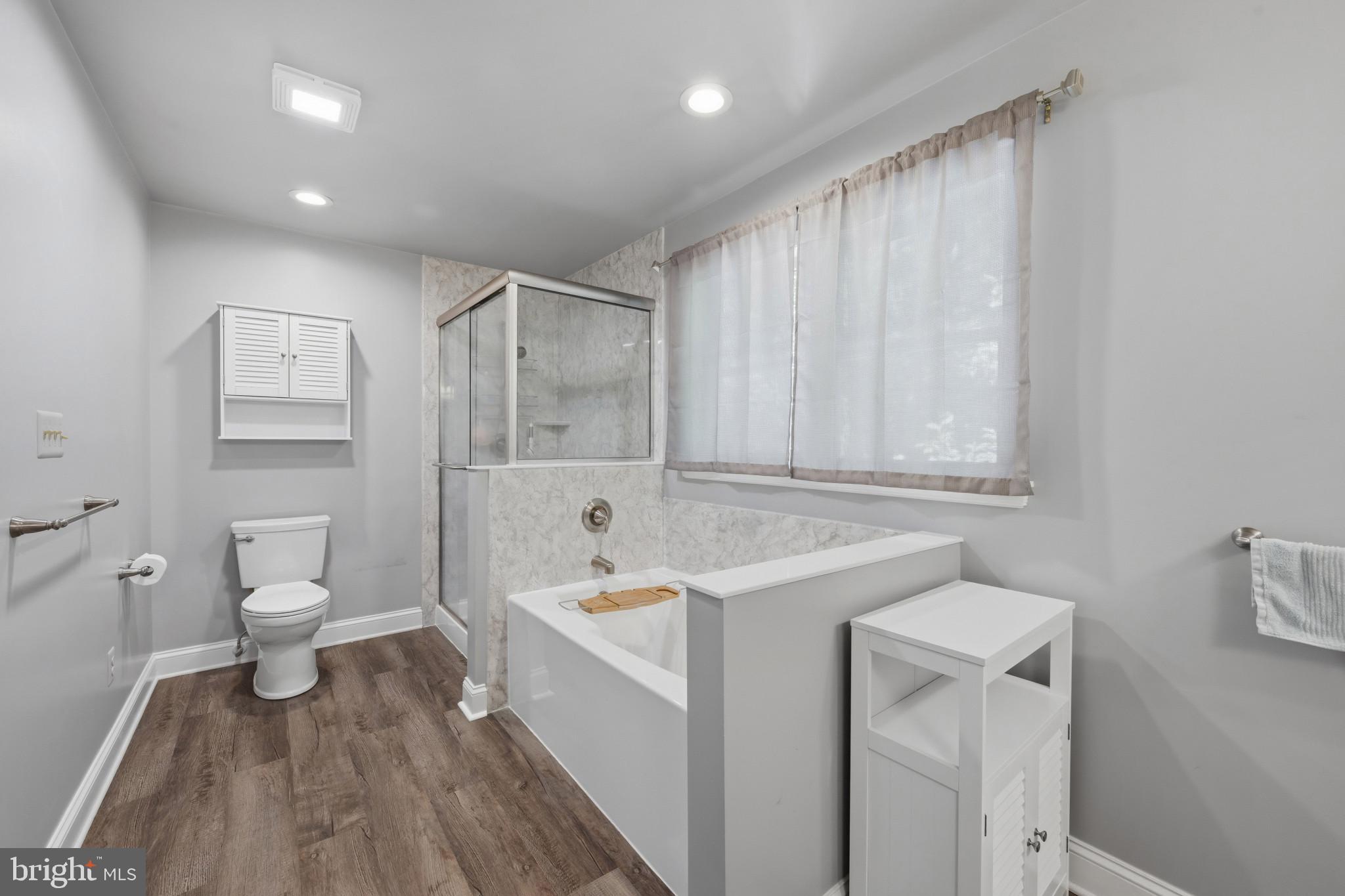 HERITAGE WOODS - Residential