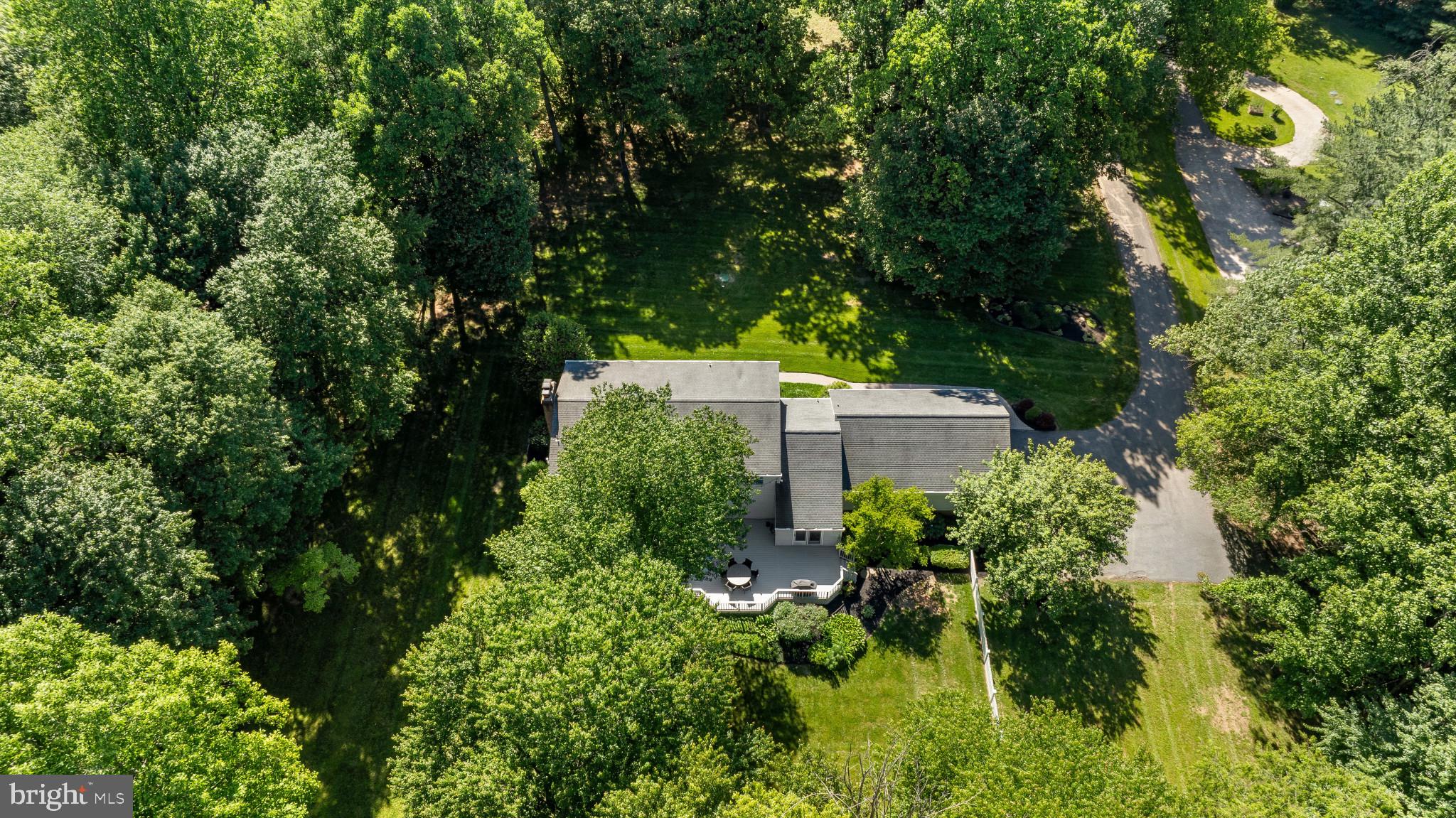 HERITAGE WOODS - Residential