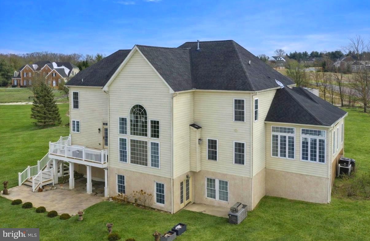 WARNER MEADOWS - Residential