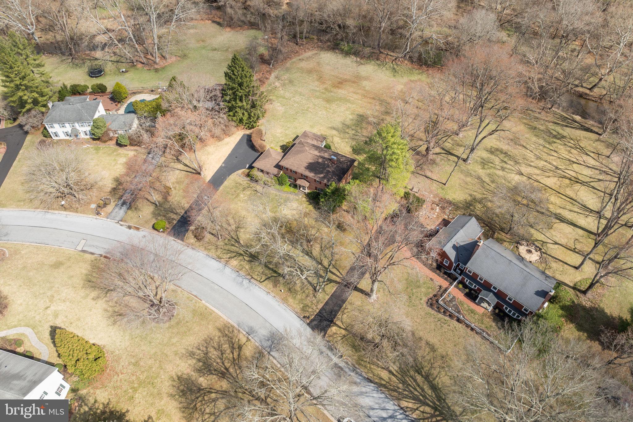 NEWTOWN SQ - Residential