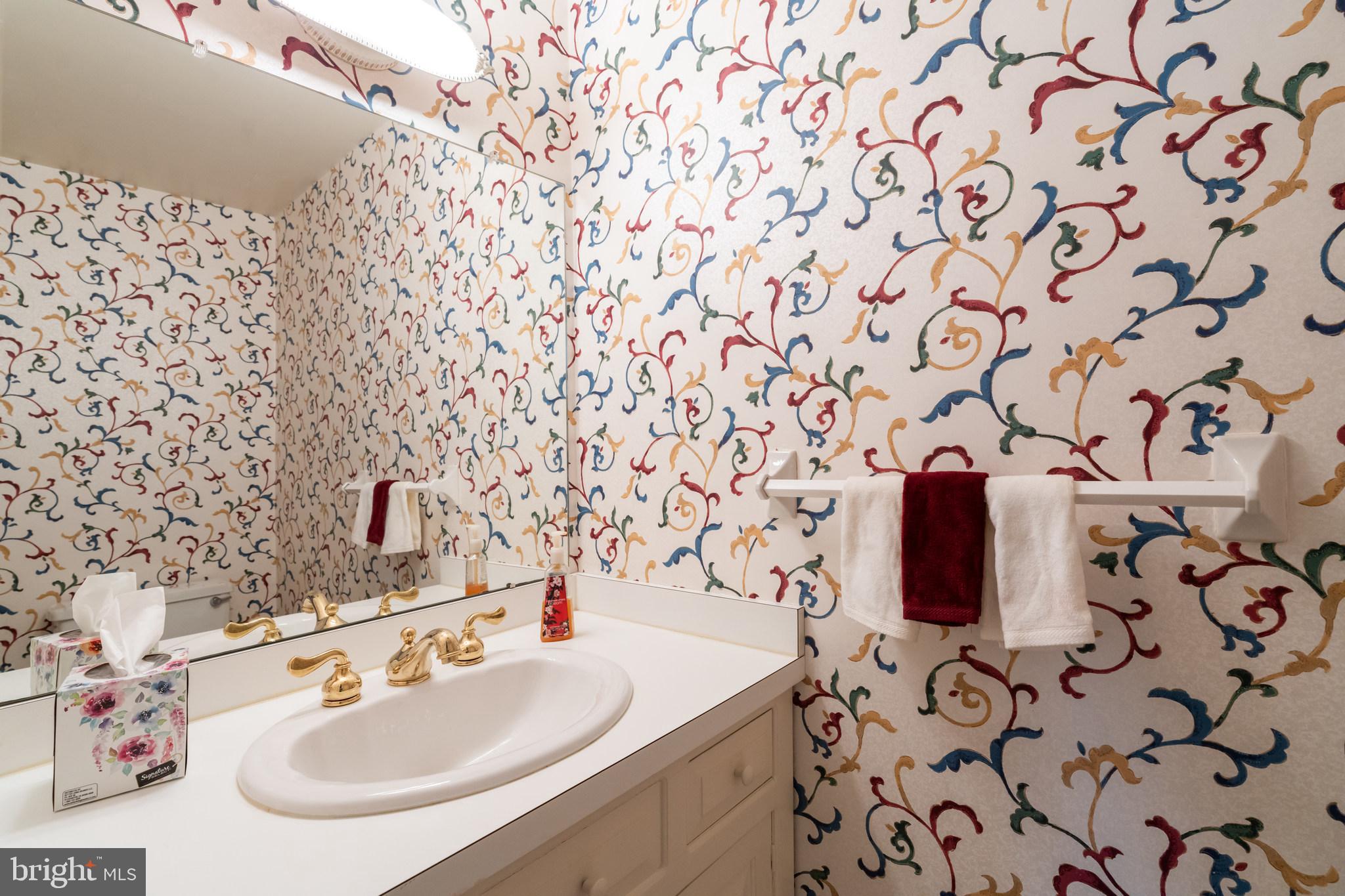 NEWTOWN SQ - Residential
