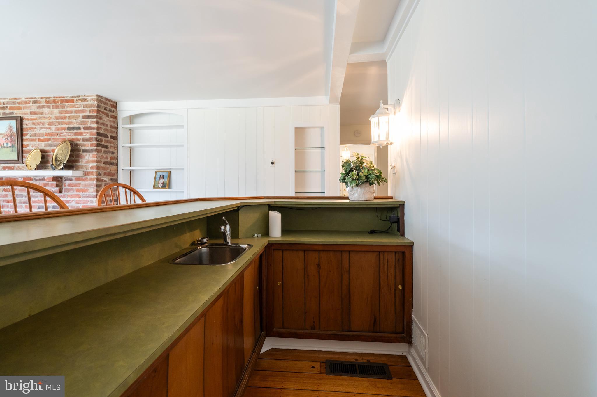 NEWTOWN SQ - Residential