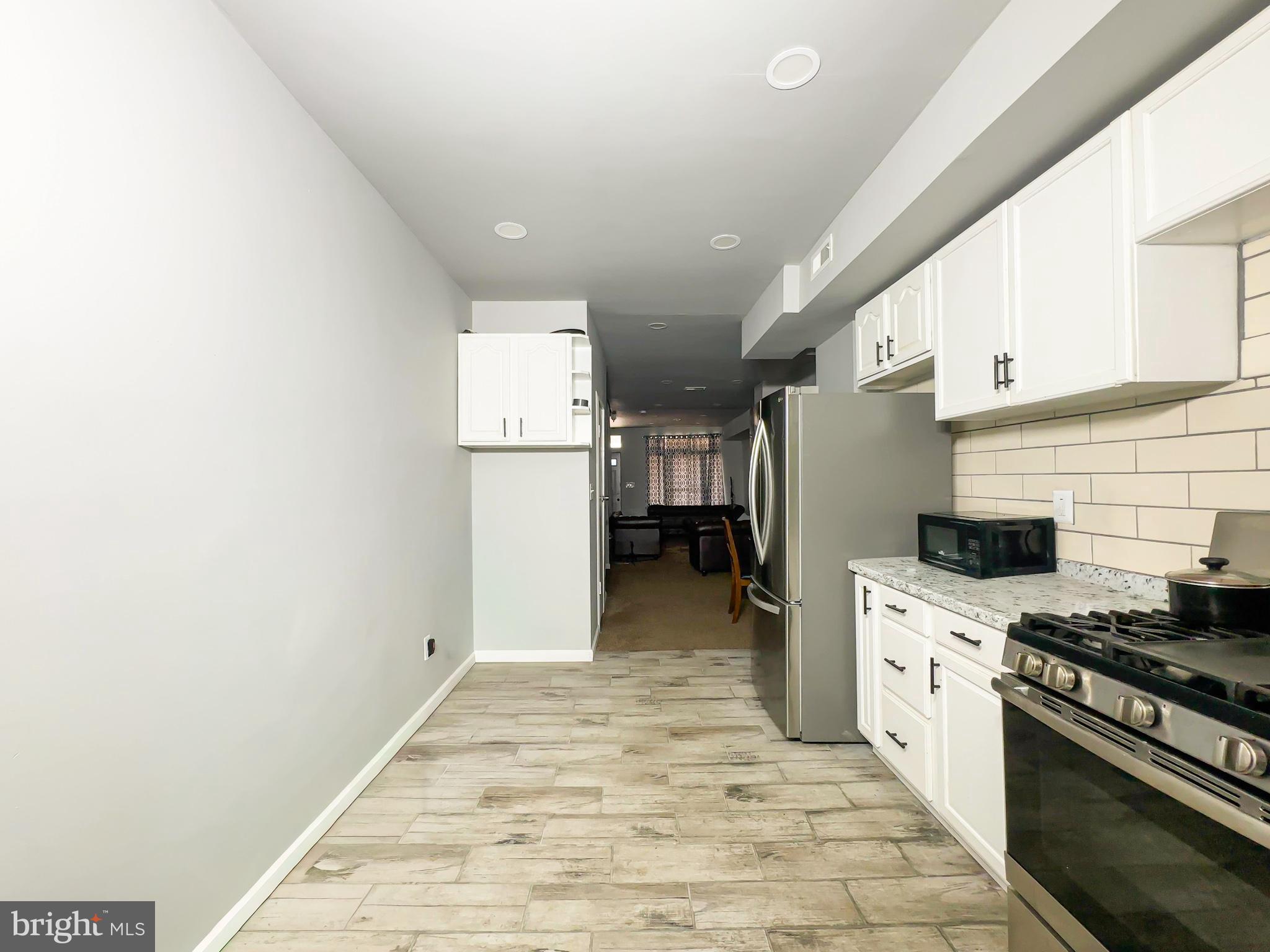 CARROLL-SOUTH HILTON - Residential