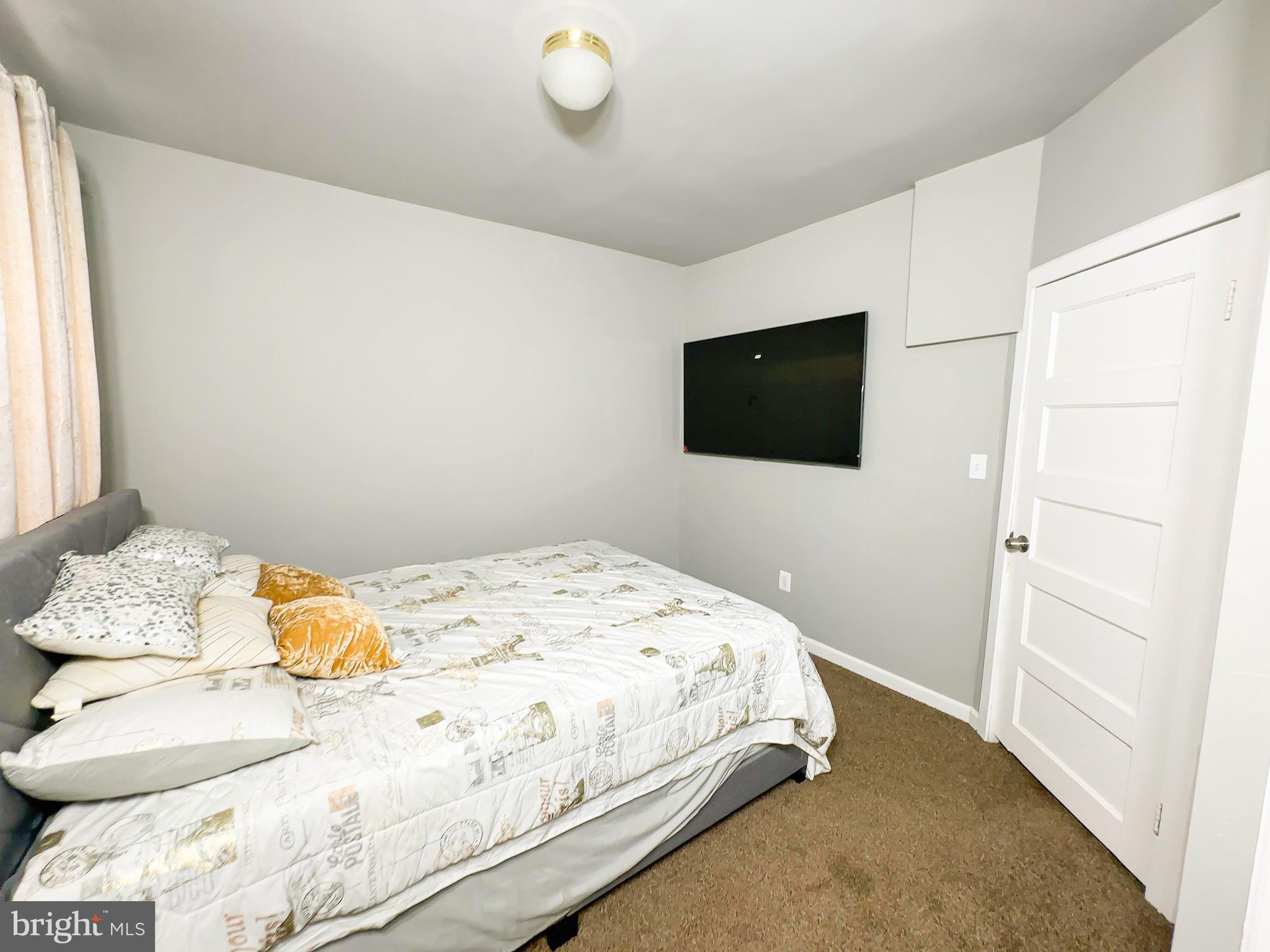 CARROLL-SOUTH HILTON - Residential