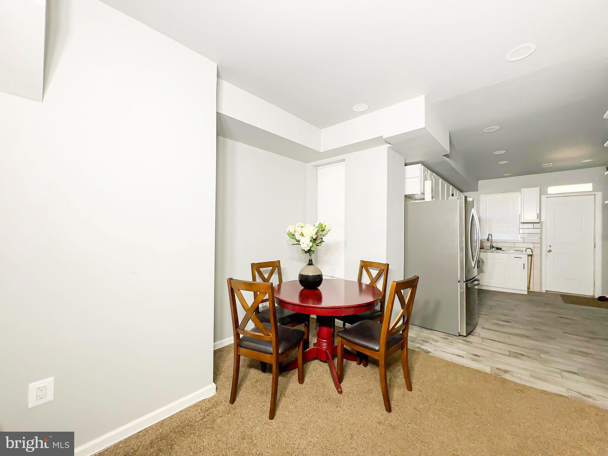 CARROLL-SOUTH HILTON - Residential