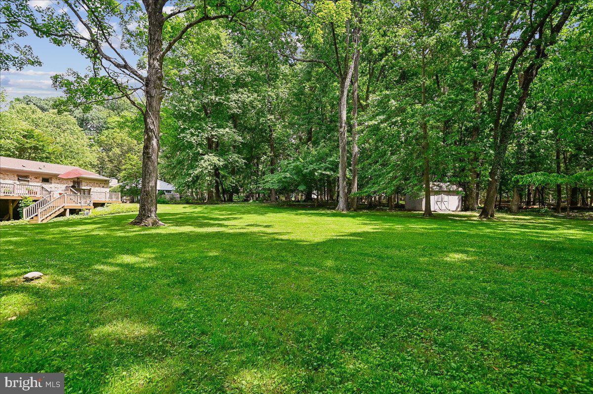 HAMPTON VILLAGE - Residential