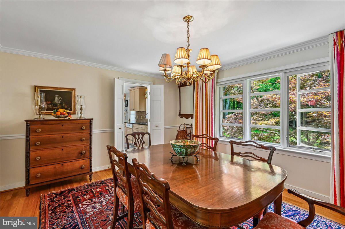HAMPTON VILLAGE - Residential