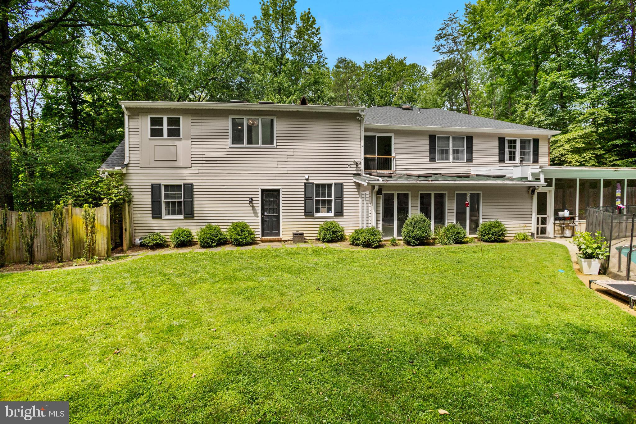 HARBOR HILLS - Residential