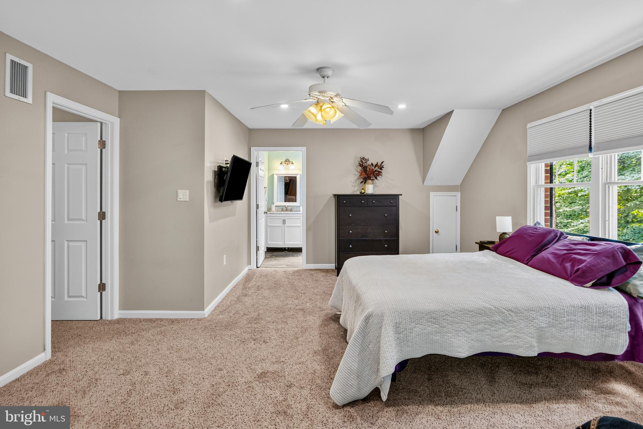 HARBOR HILLS - Residential