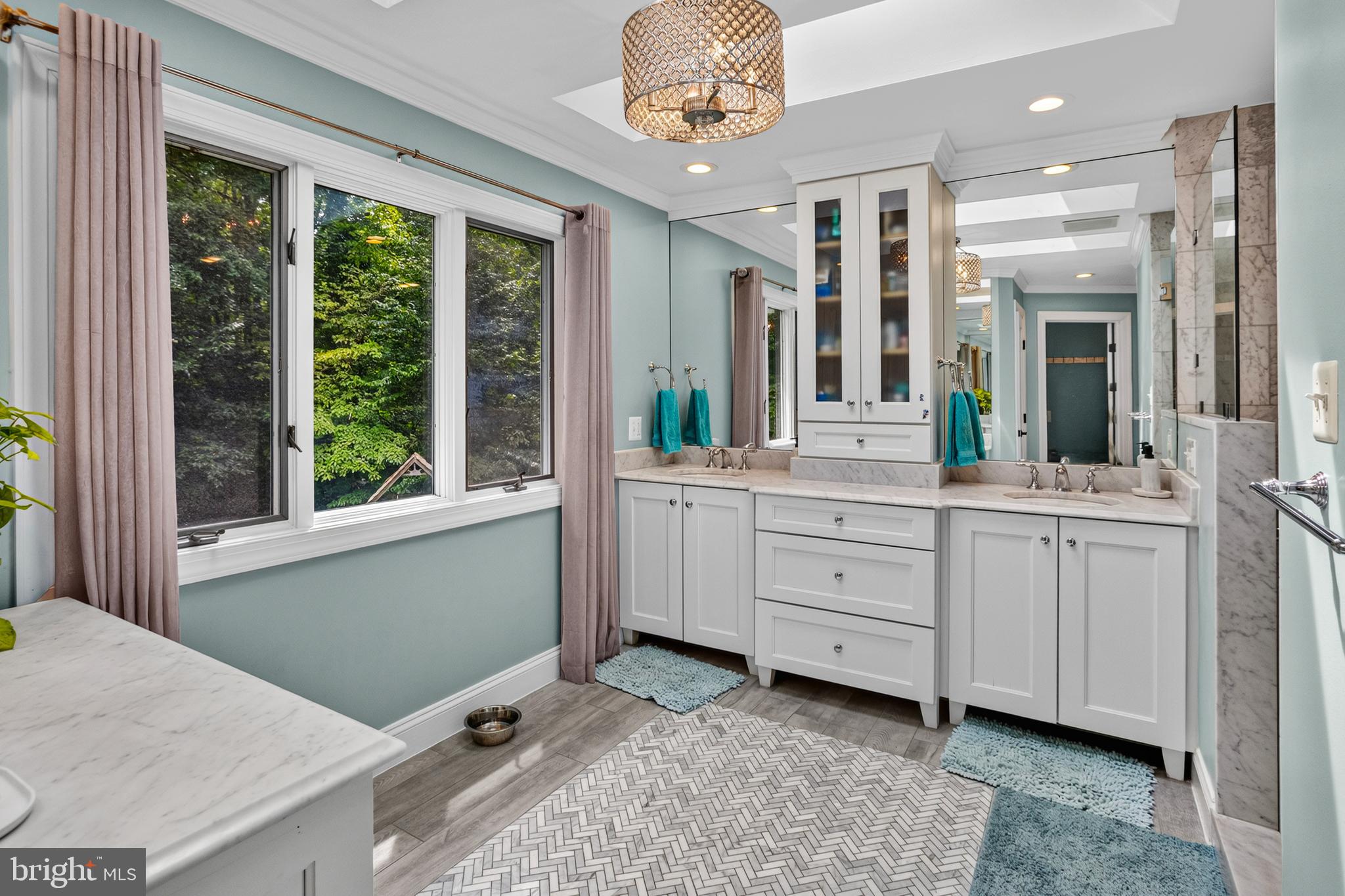 HARBOR HILLS - Residential