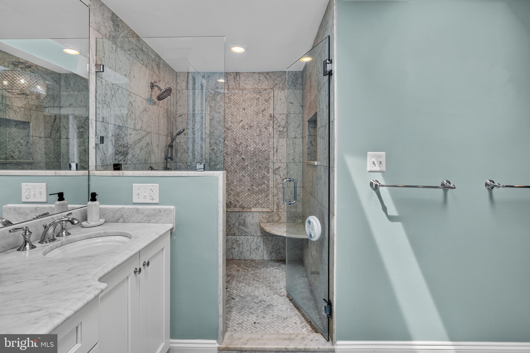 HARBOR HILLS - Residential
