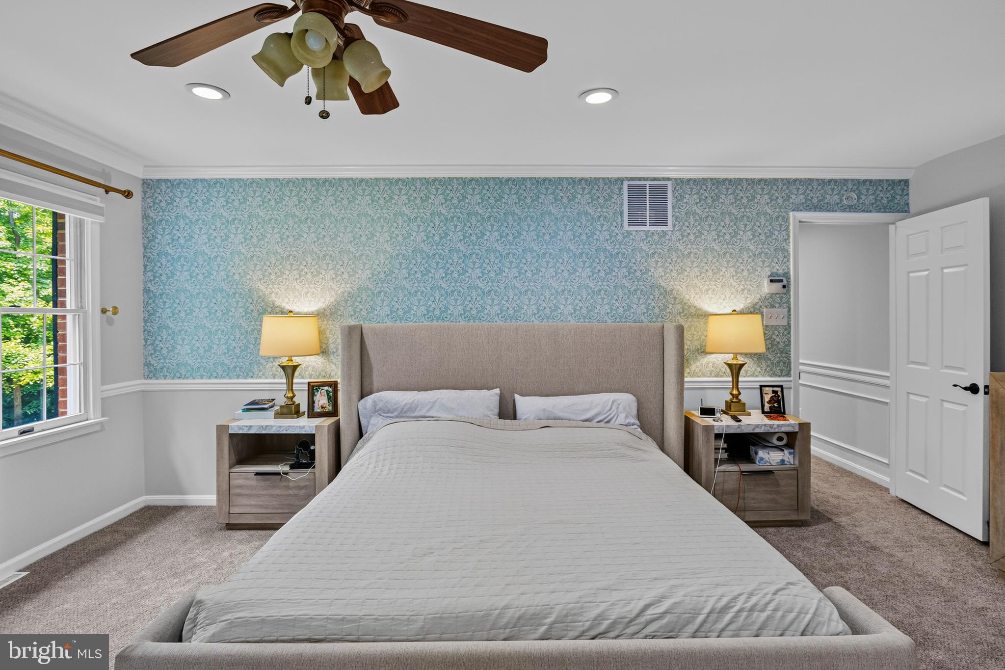 HARBOR HILLS - Residential