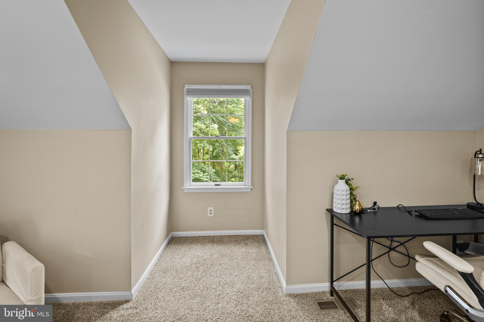 HARBOR HILLS - Residential