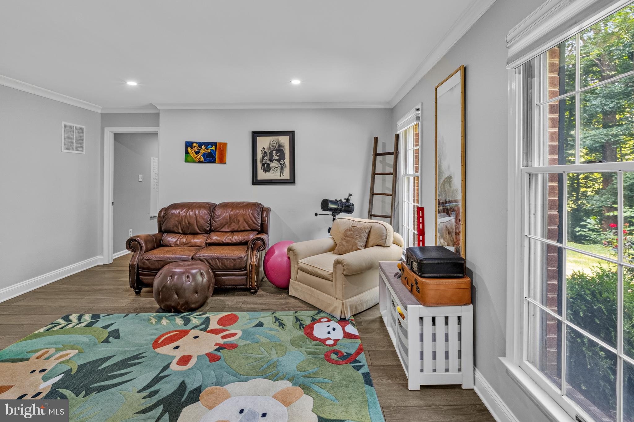 HARBOR HILLS - Residential