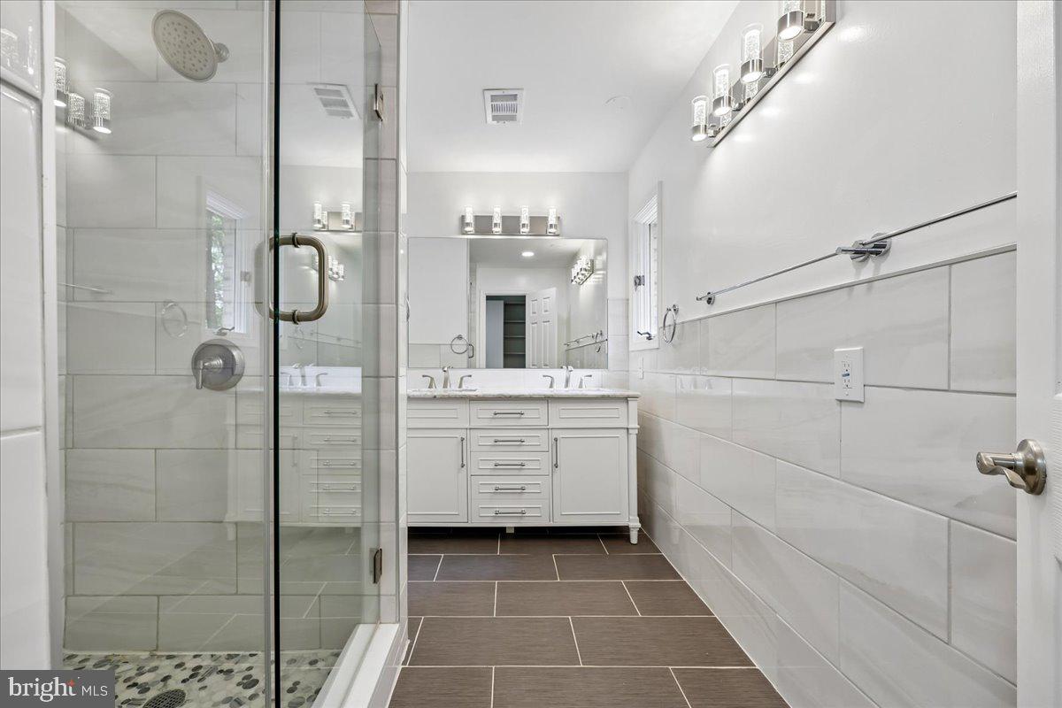 OLDFIELD - Residential