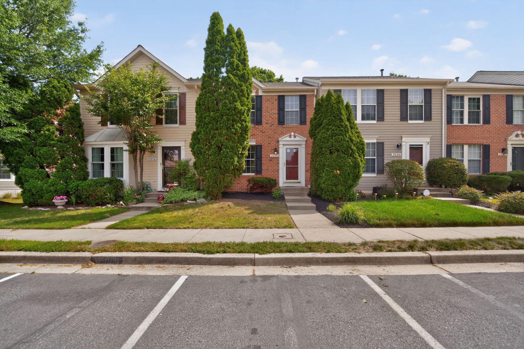 PINEY ORCHARD - Residential