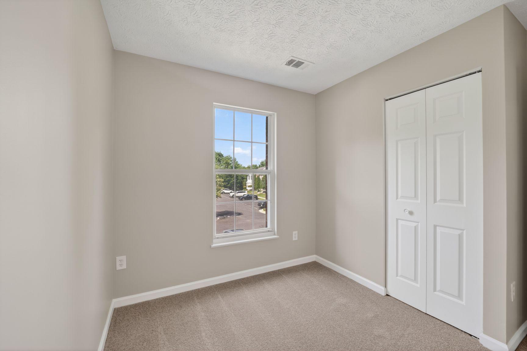PINEY ORCHARD - Residential