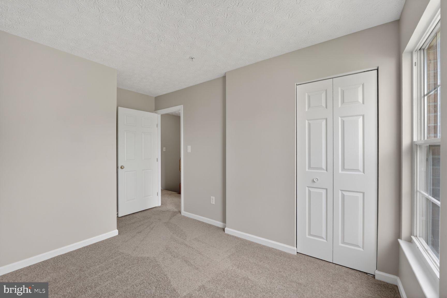 PINEY ORCHARD - Residential