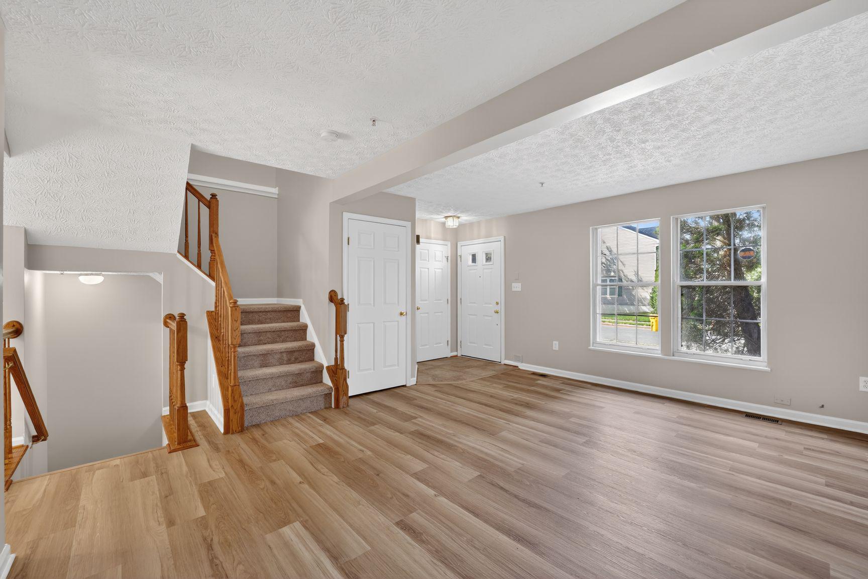 PINEY ORCHARD - Residential