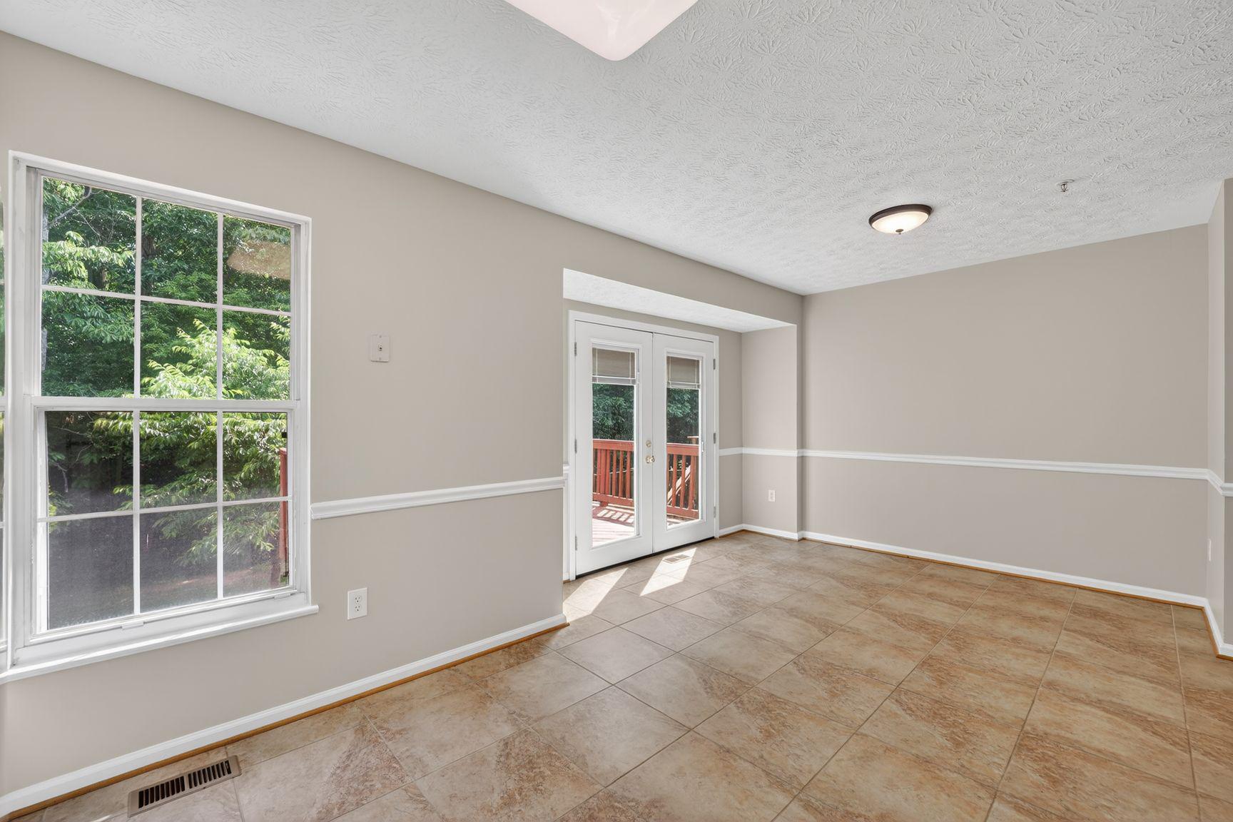 PINEY ORCHARD - Residential