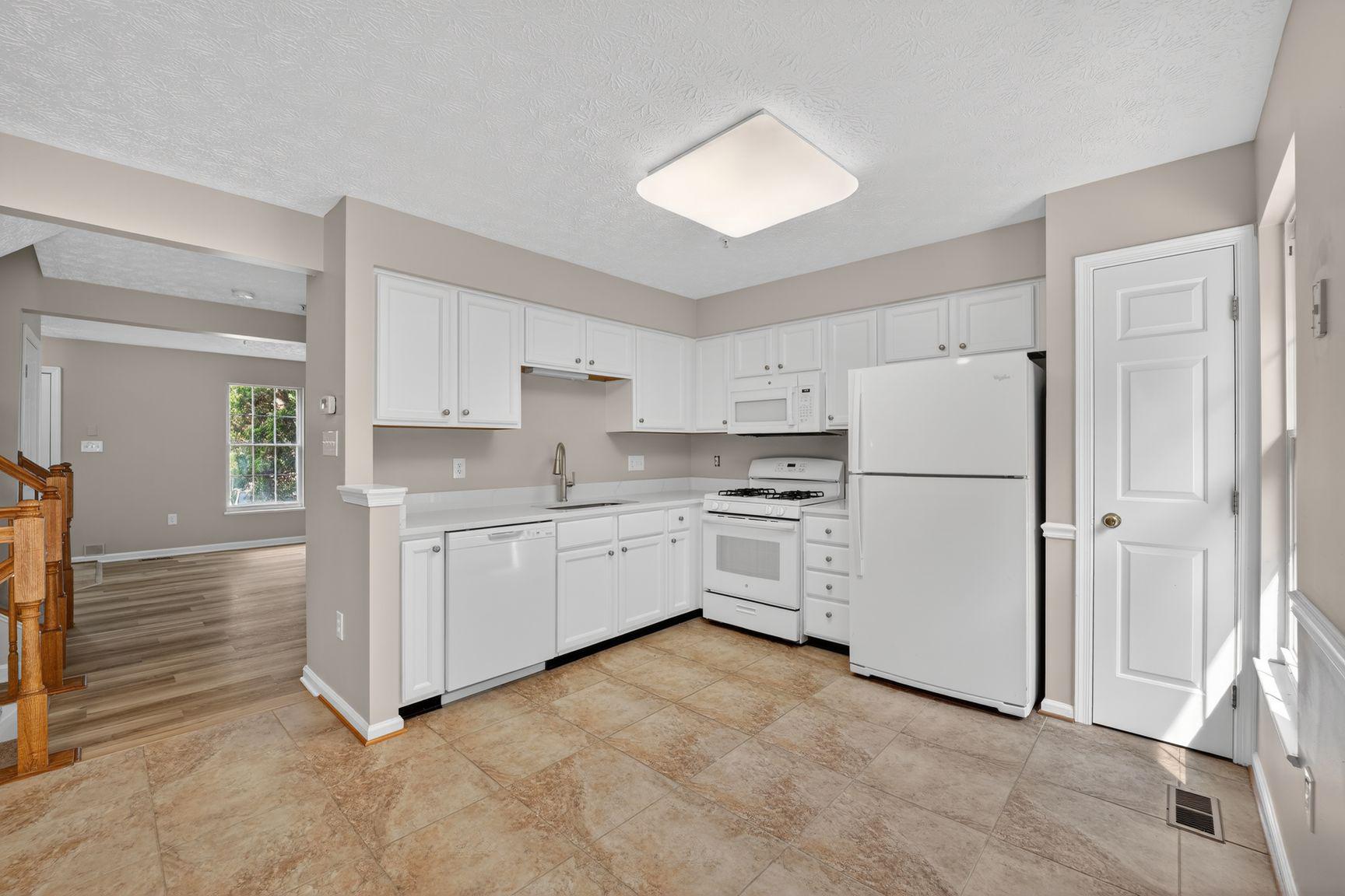 PINEY ORCHARD - Residential