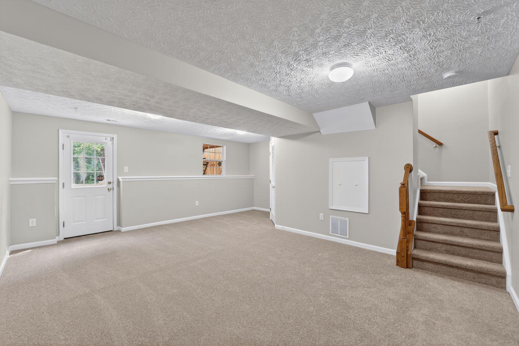 PINEY ORCHARD - Residential