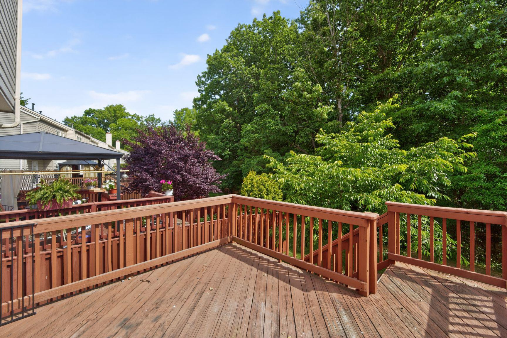 PINEY ORCHARD - Residential