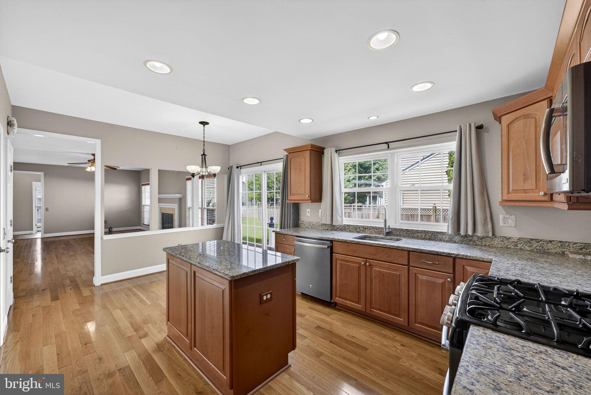 OAKENSHAW ESTATES - Residential