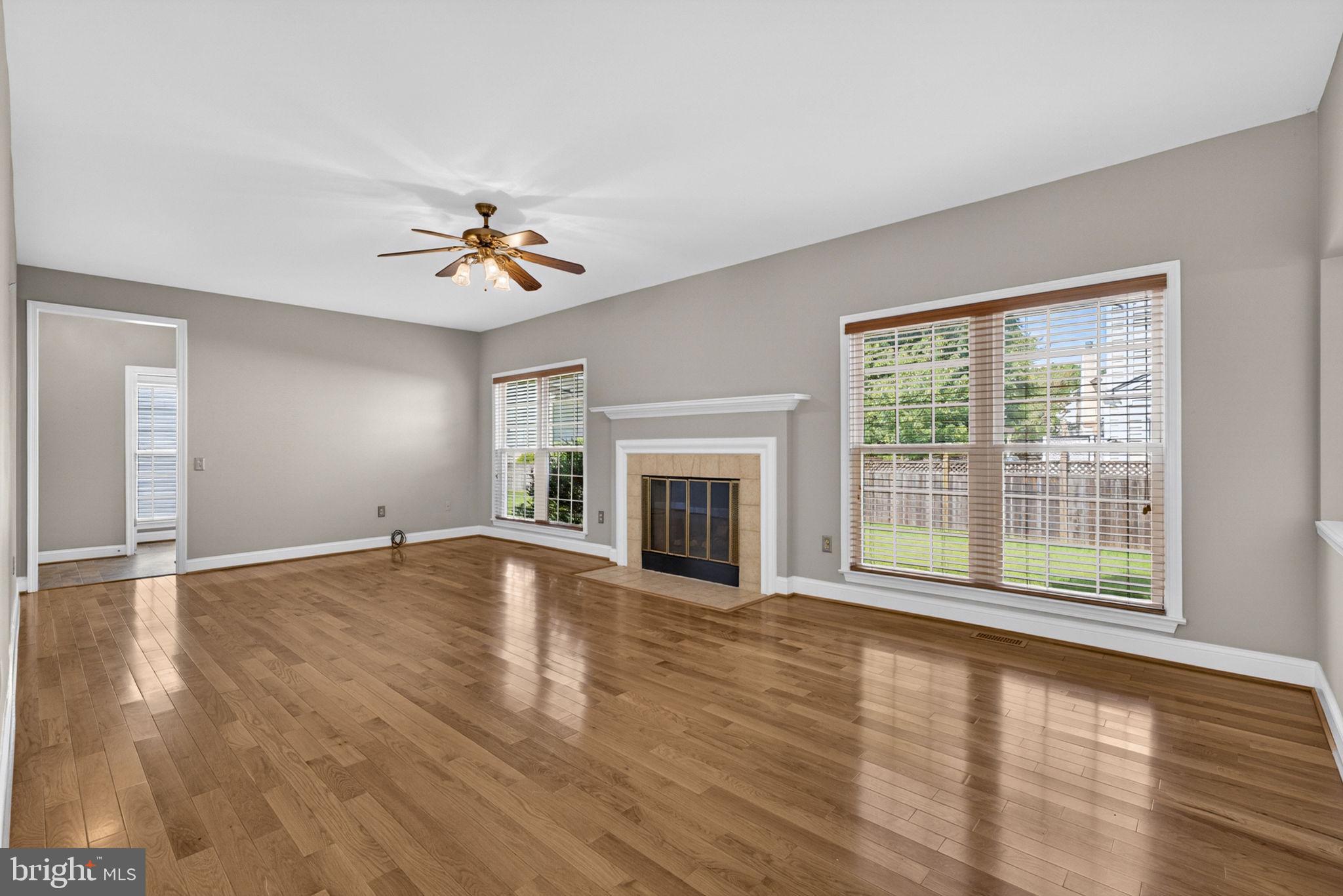 OAKENSHAW ESTATES - Residential