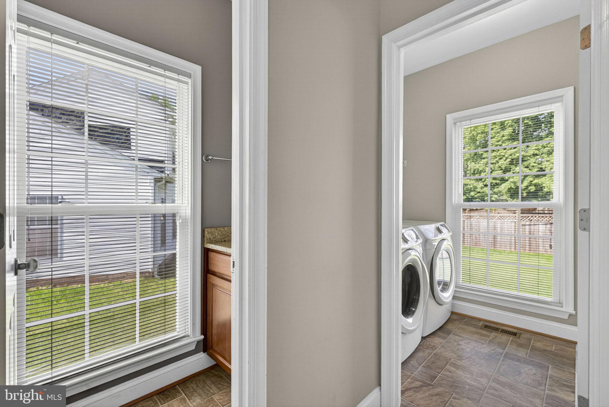 OAKENSHAW ESTATES - Residential
