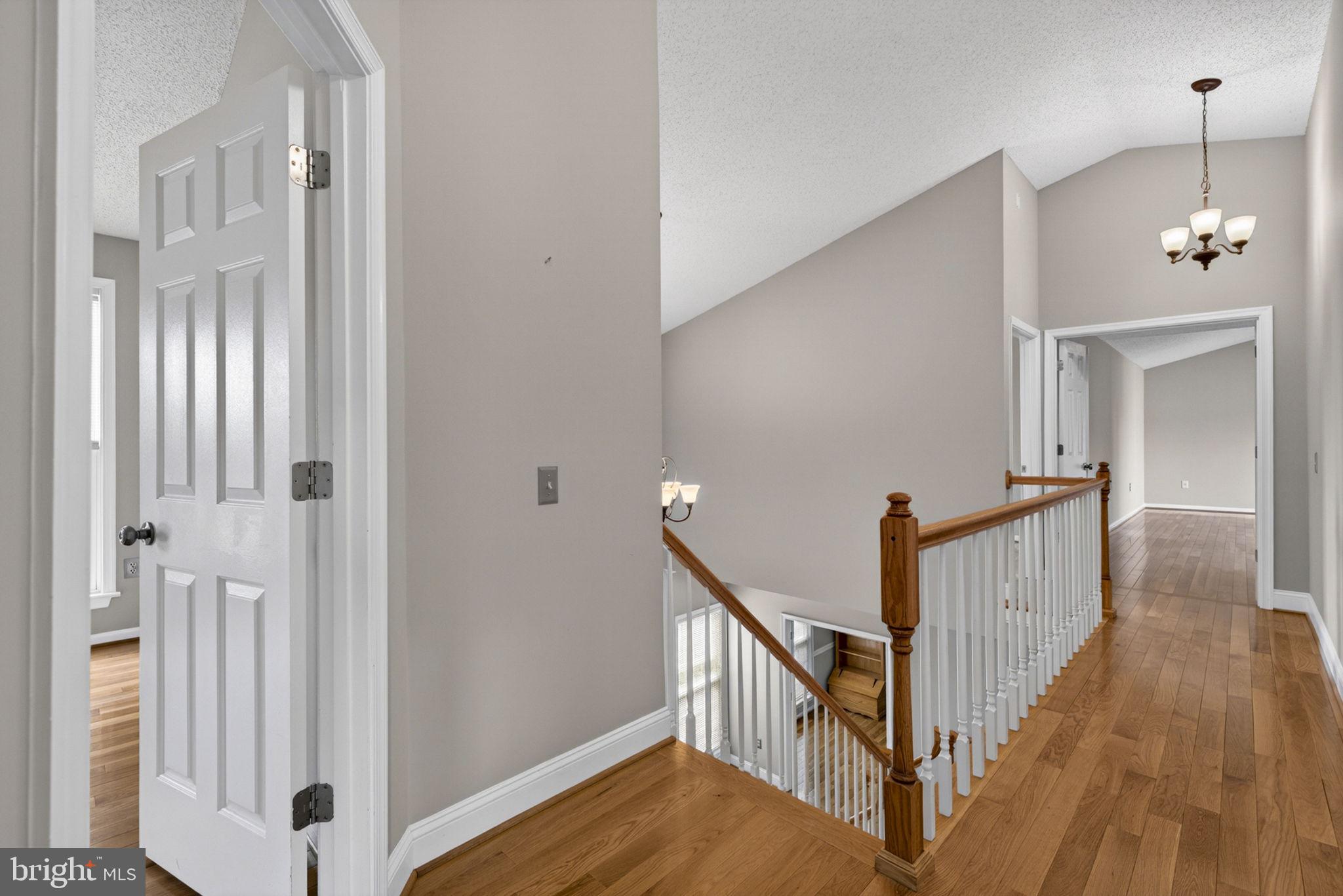 OAKENSHAW ESTATES - Residential