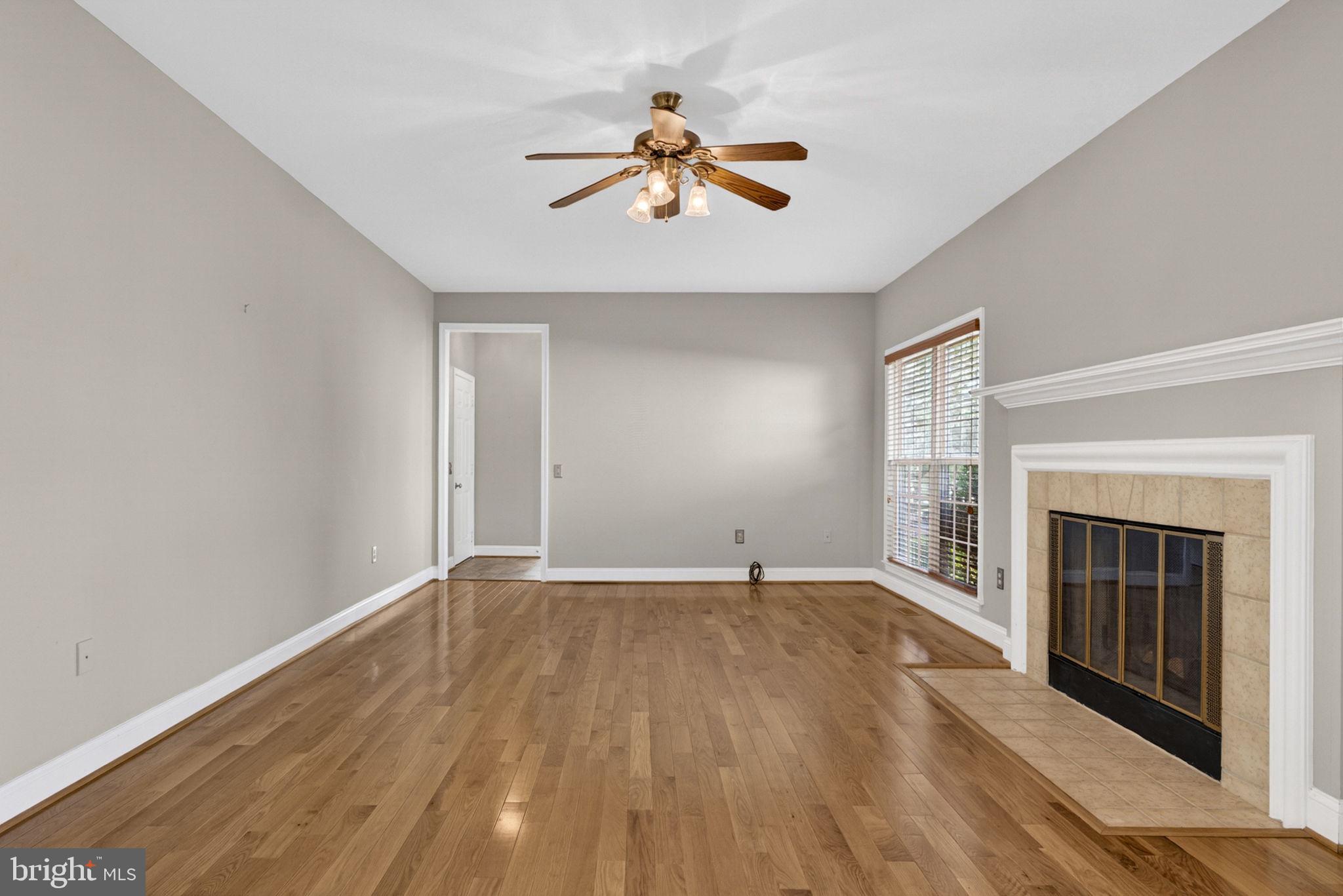 OAKENSHAW ESTATES - Residential