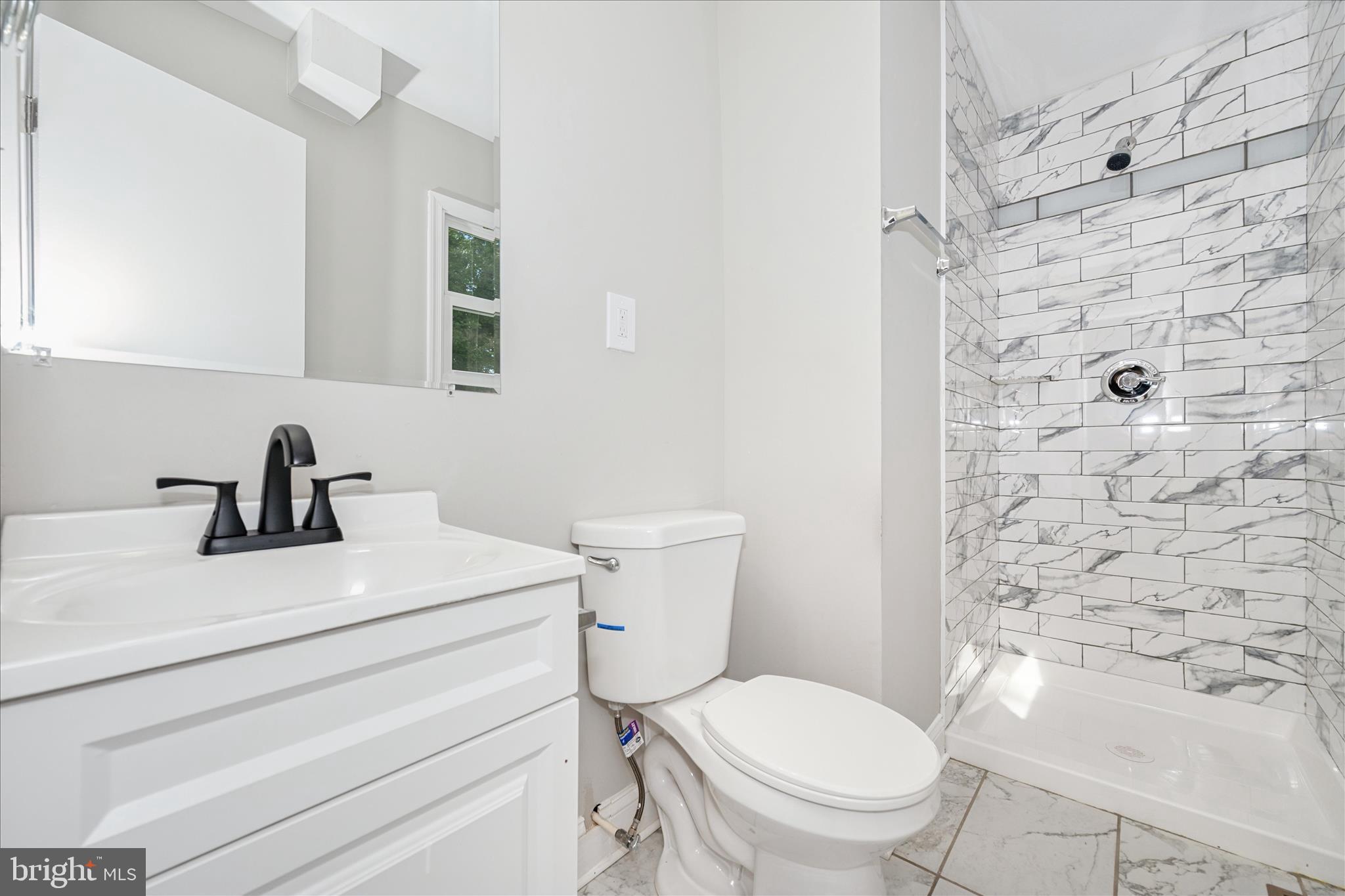 BURNT MILLS KNOLLS - Residential