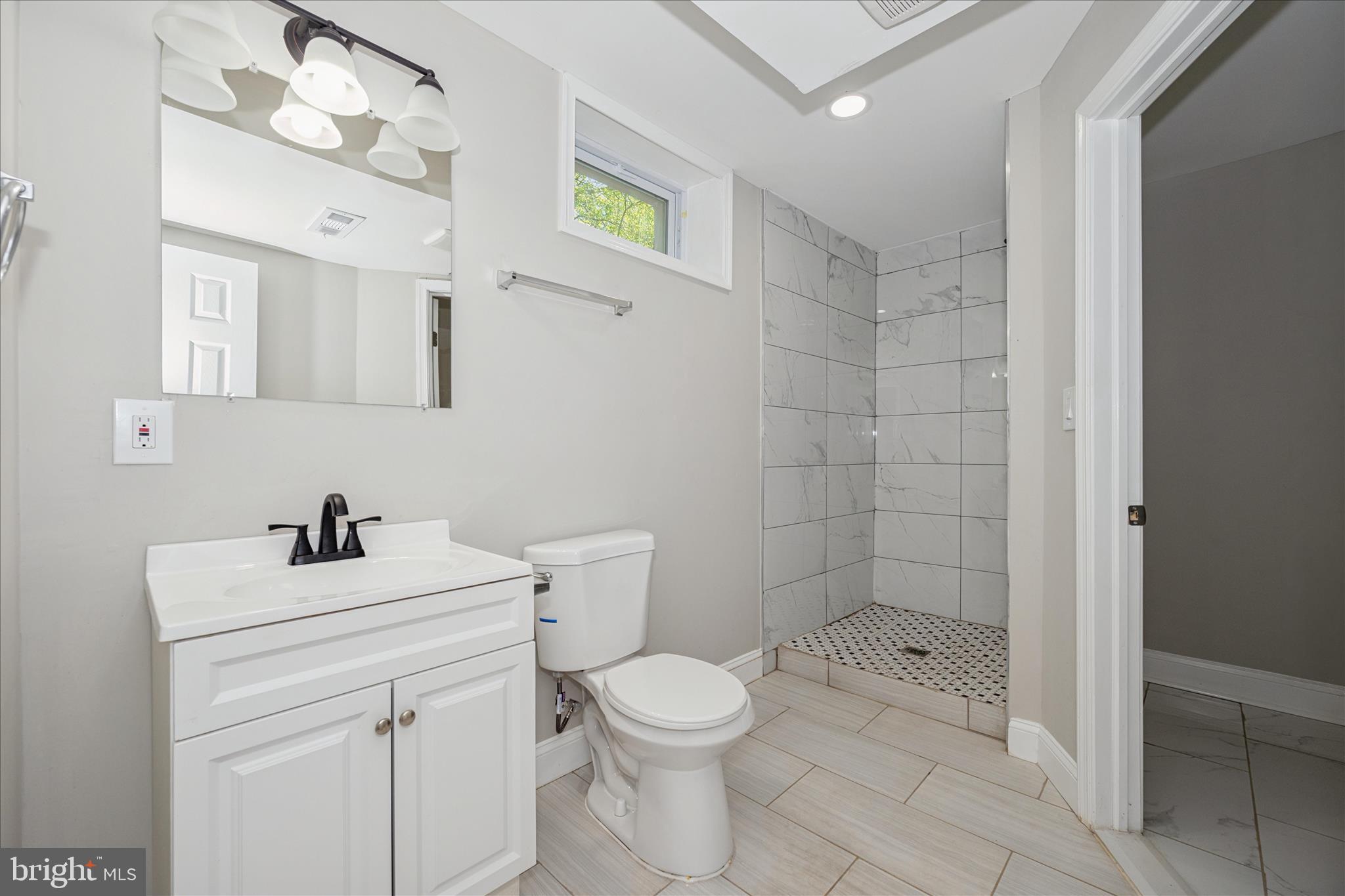 BURNT MILLS KNOLLS - Residential