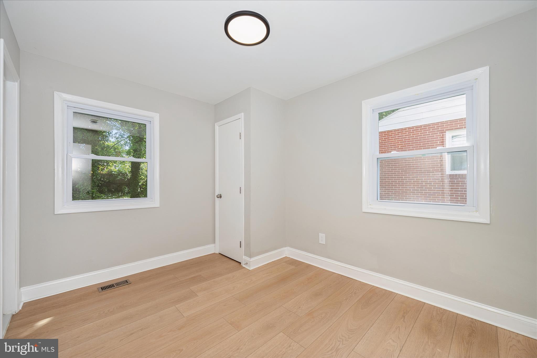 BURNT MILLS KNOLLS - Residential