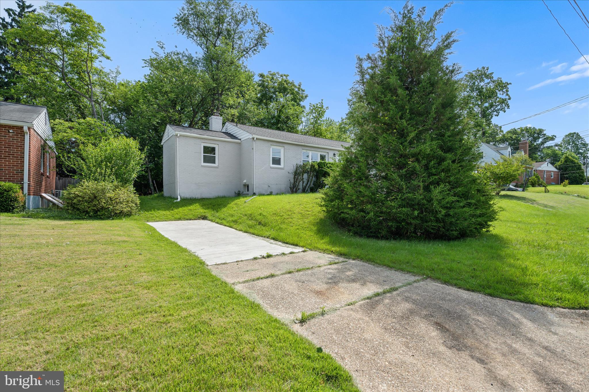 BURNT MILLS KNOLLS - Residential