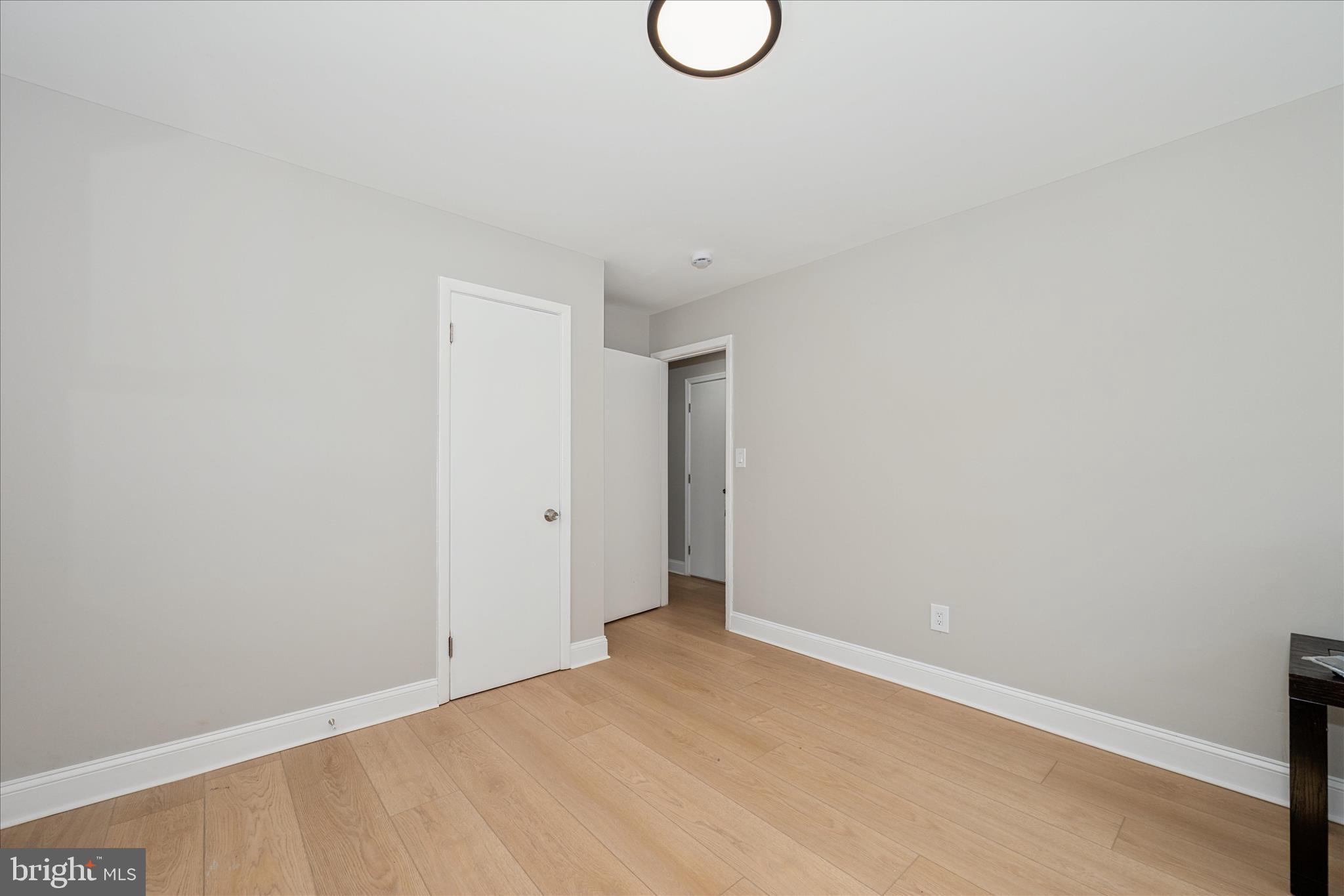BURNT MILLS KNOLLS - Residential