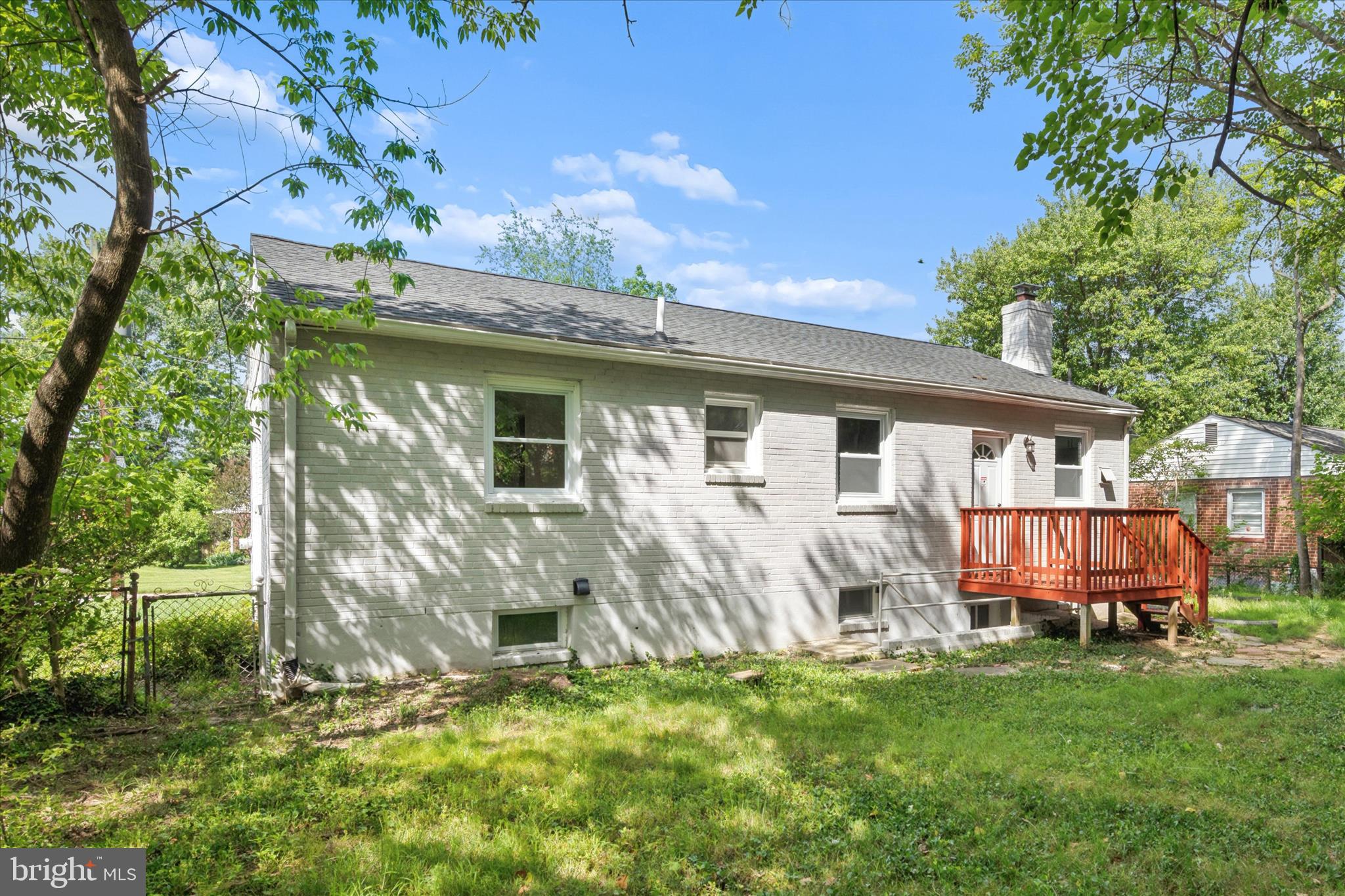BURNT MILLS KNOLLS - Residential