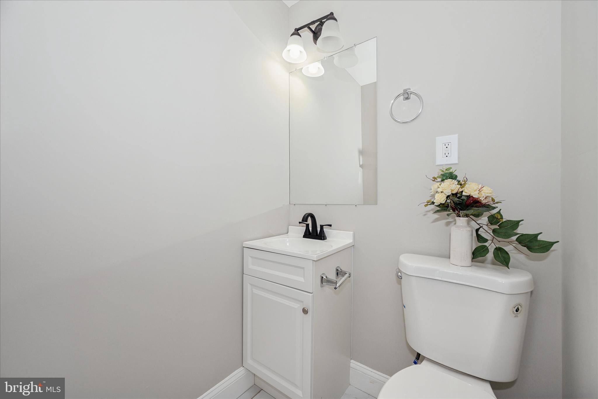BURNT MILLS KNOLLS - Residential