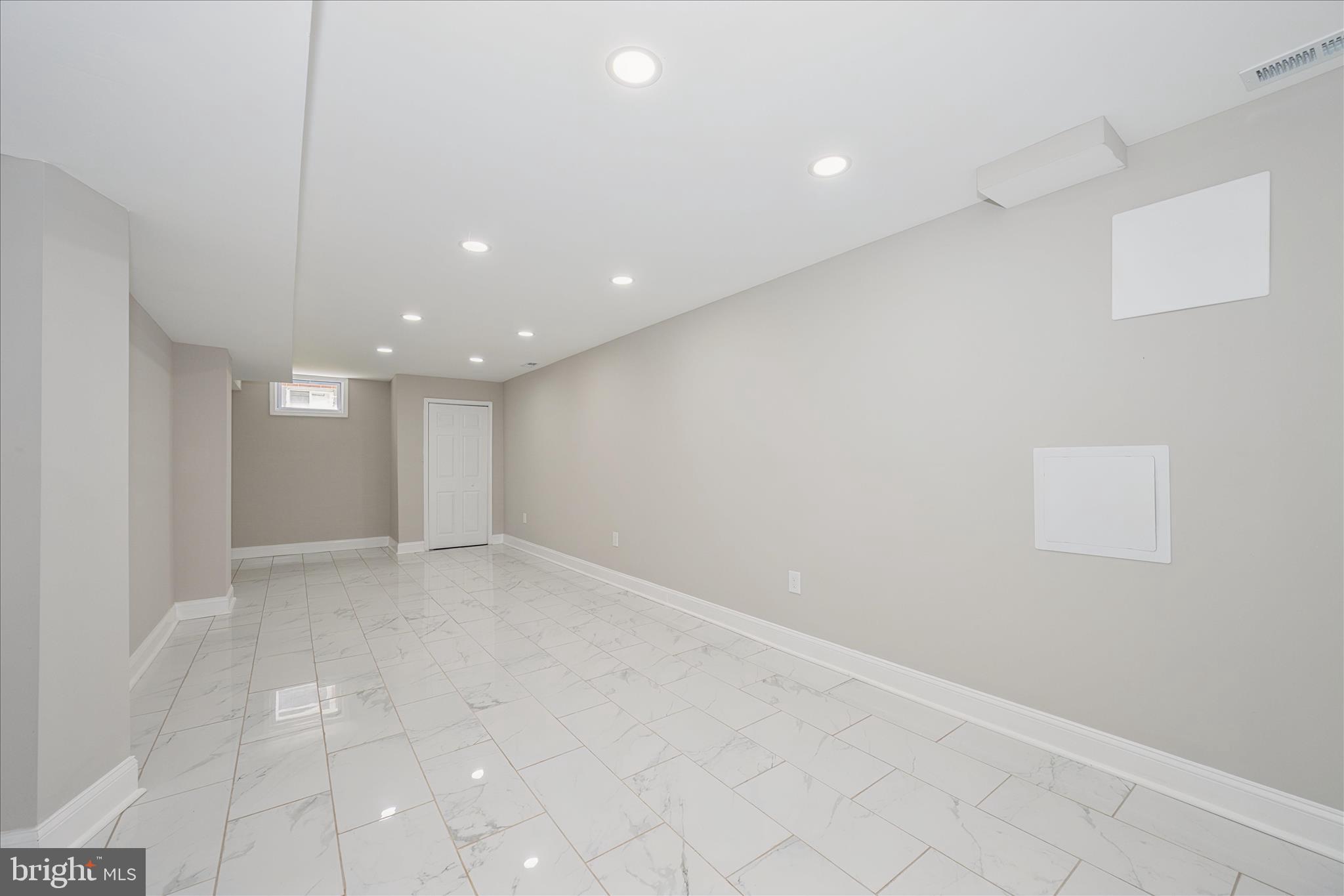 BURNT MILLS KNOLLS - Residential