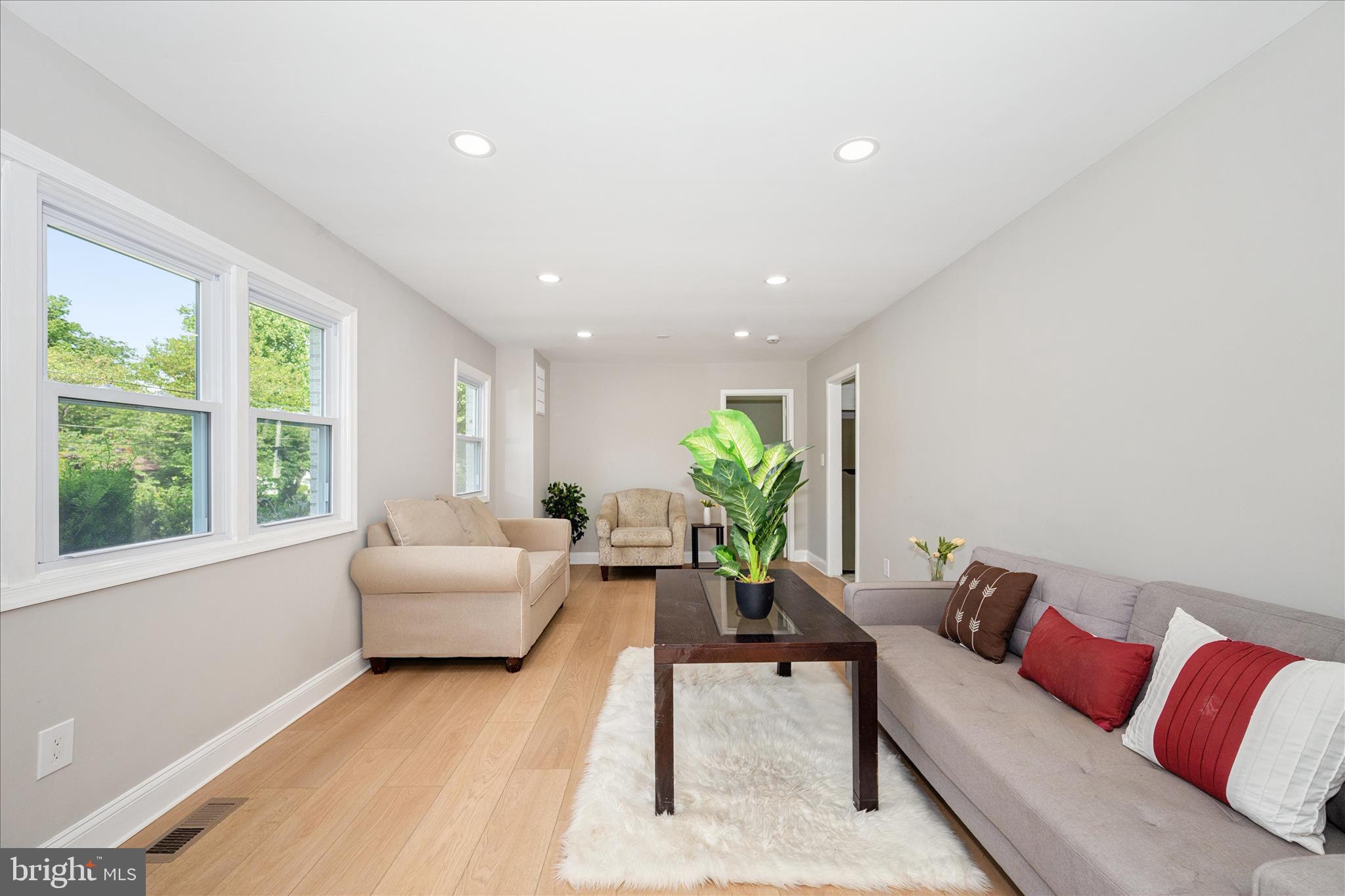 BURNT MILLS KNOLLS - Residential