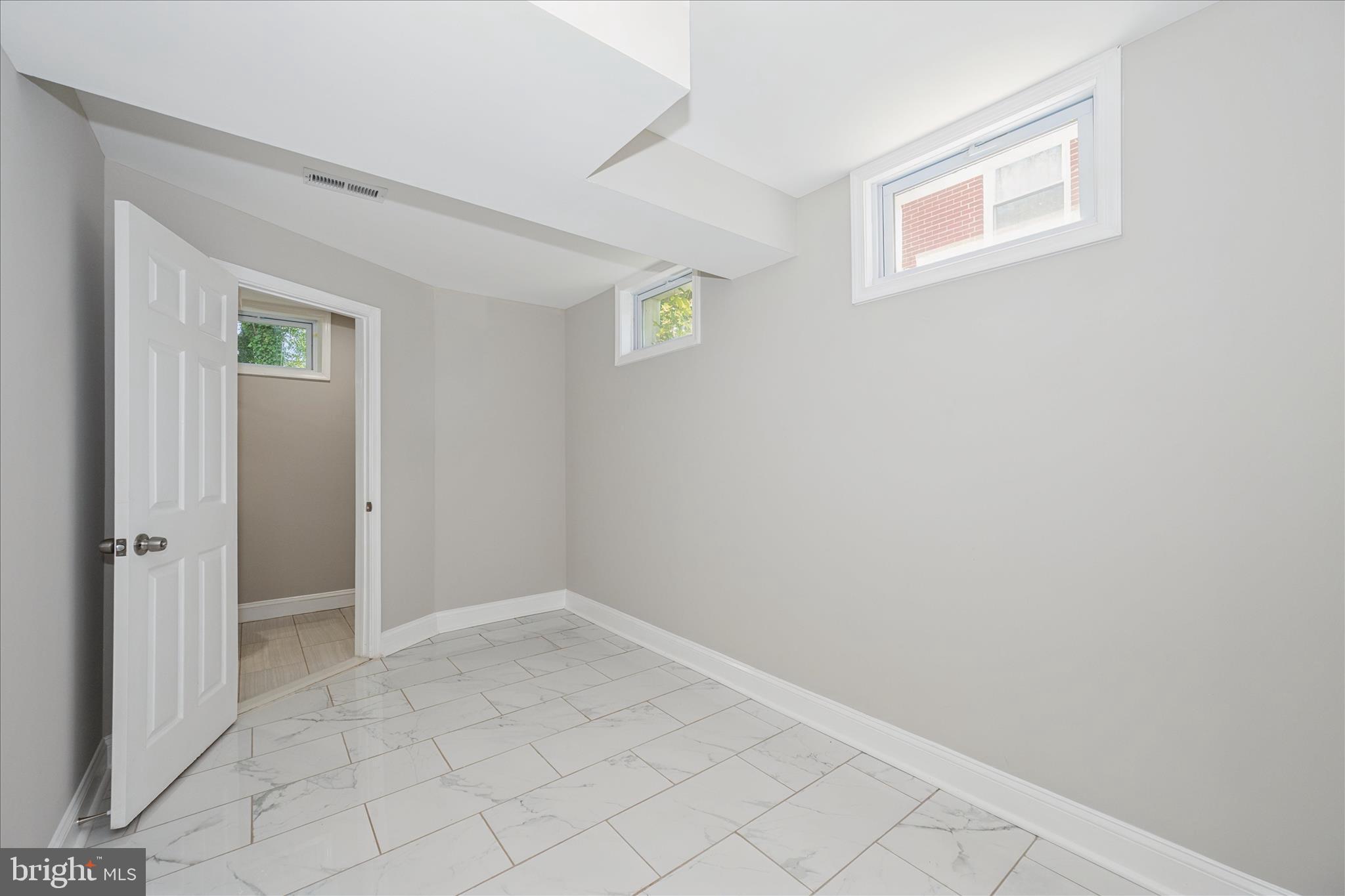 BURNT MILLS KNOLLS - Residential